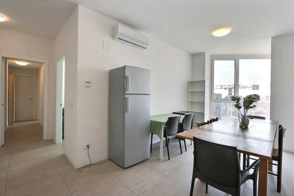 Shared room in Via Federica Galli, Milan (1744662) room image 2