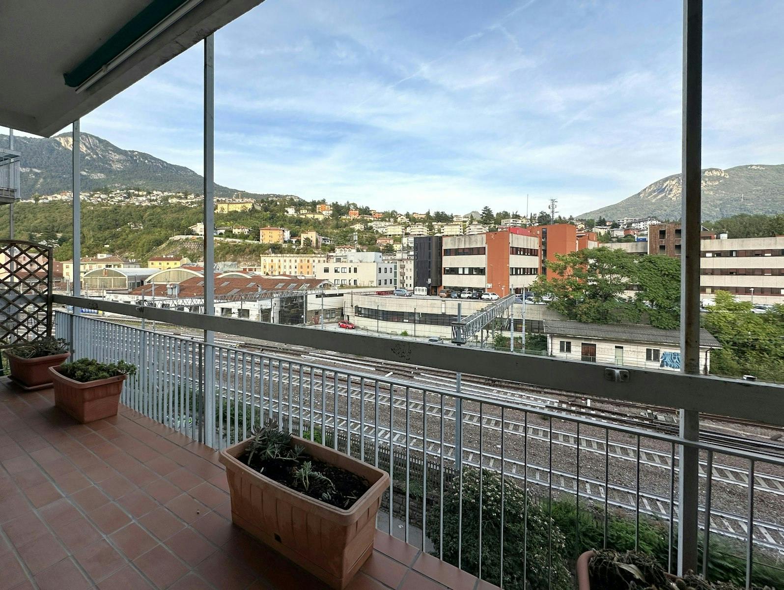1-Bedroom Apartment in Via Antonio Stoppani, Trento (1744683) ROOM 3