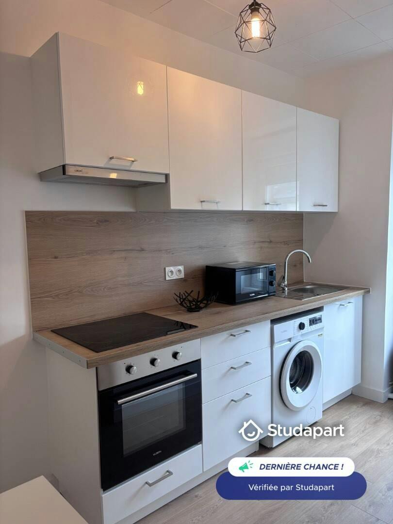 Apartament de închiriat pentru 690 EUR pe lună în Nantes, Rue de Belleville