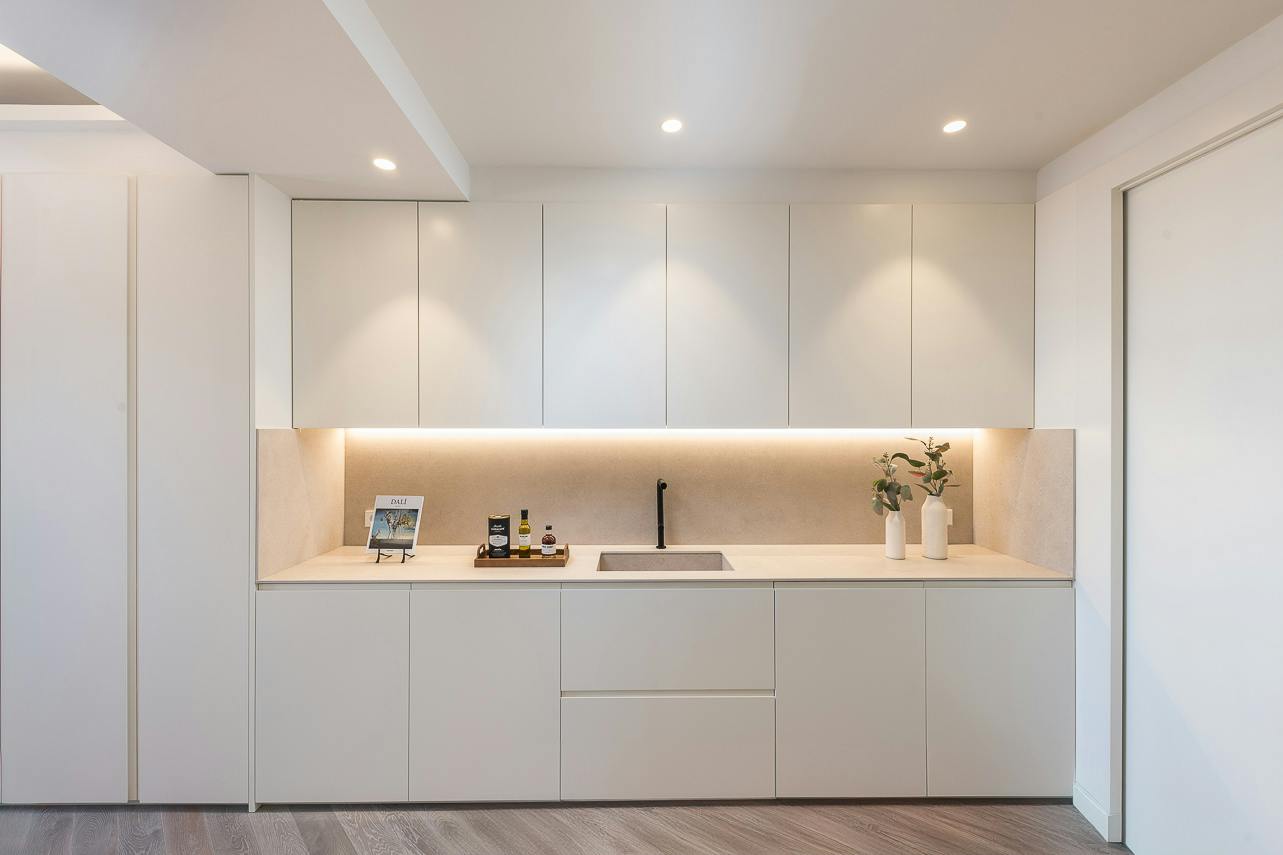 3-Bedroom Apartment in Avinguda de l'Oest, Valencia (1744758) room image 2