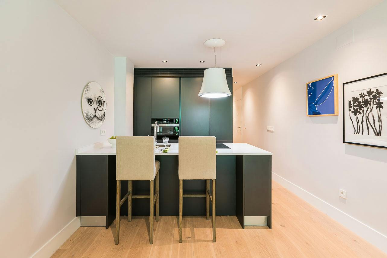 1-Bedroom Apartment in Calle del Conde de Aranda, Madrid (1744766) ROOM 4