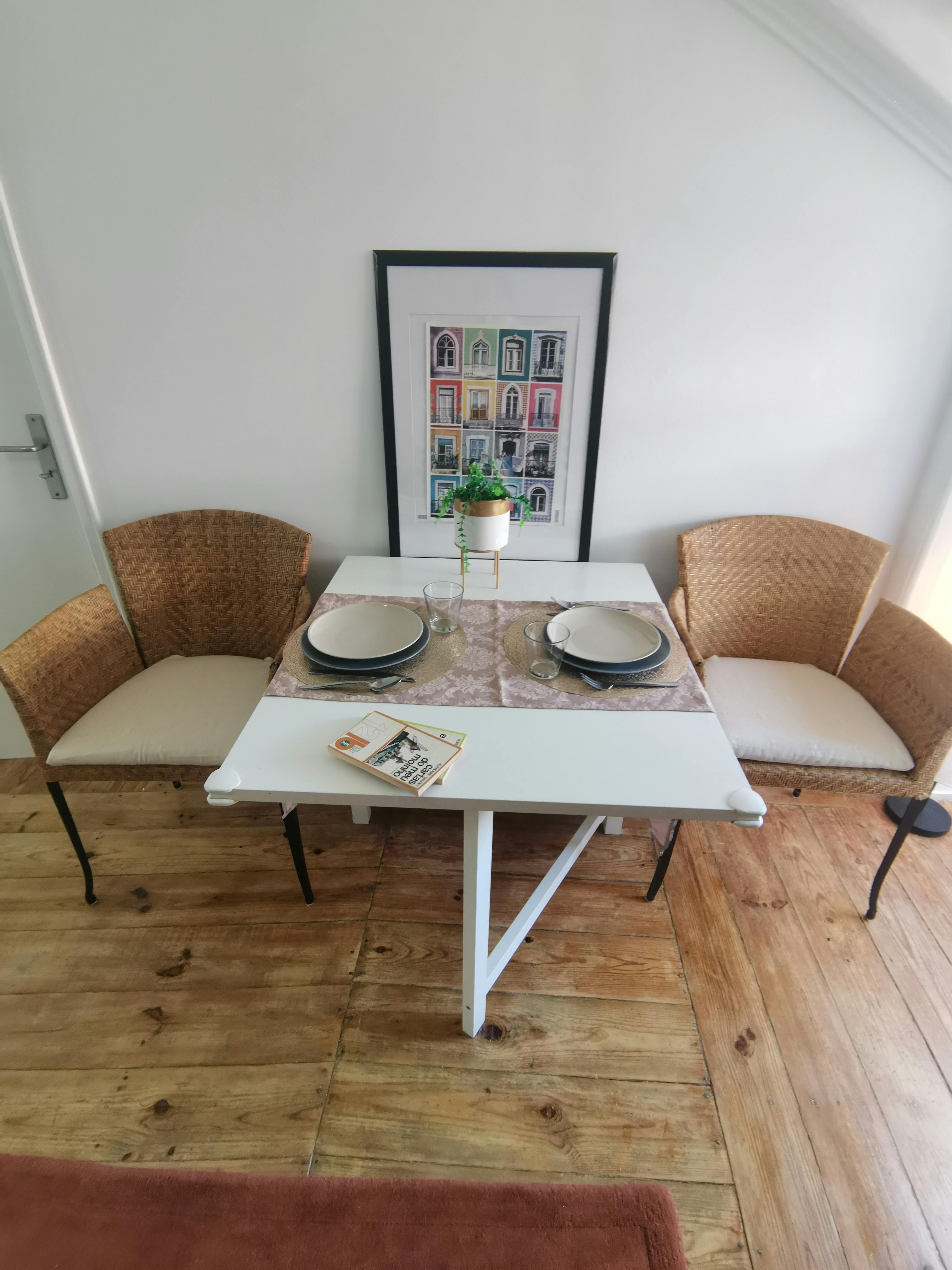 Rua Zaire, Lisbon preview