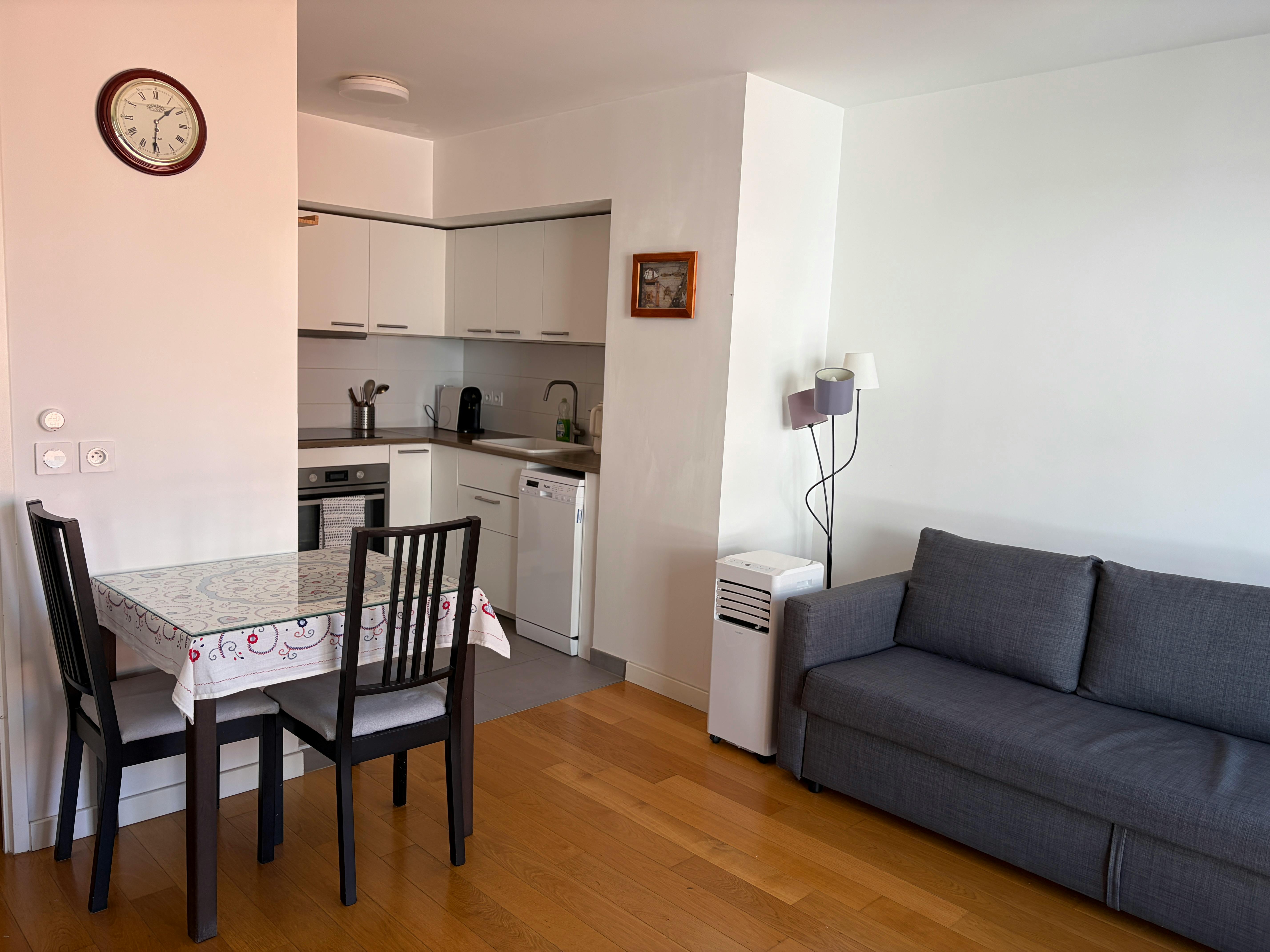Wohnung zu mieten für 1.600 € pro Monat in Rueil-Malmaison, Rue Amédée Bollée