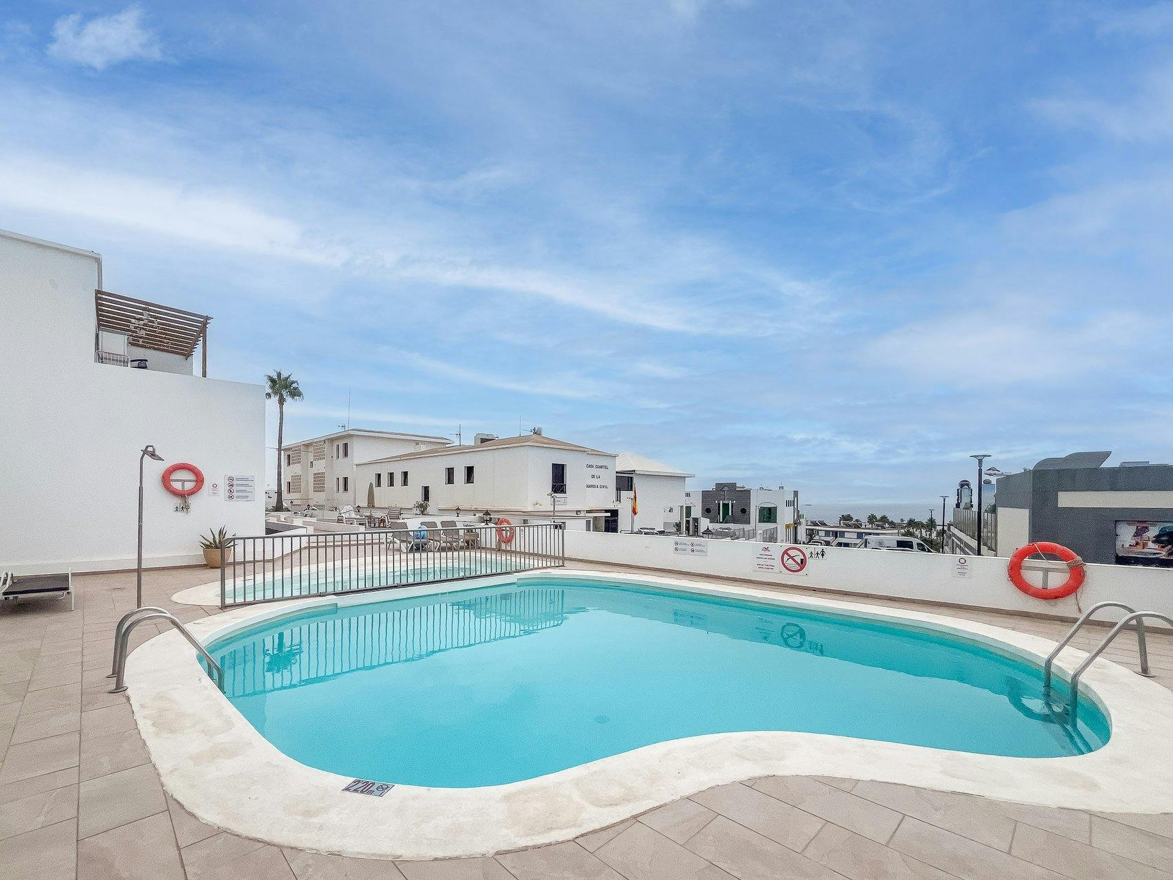 Wohnung zu mieten für 2.651 € pro Monat in Puerto del Carmen, Calle Manguia