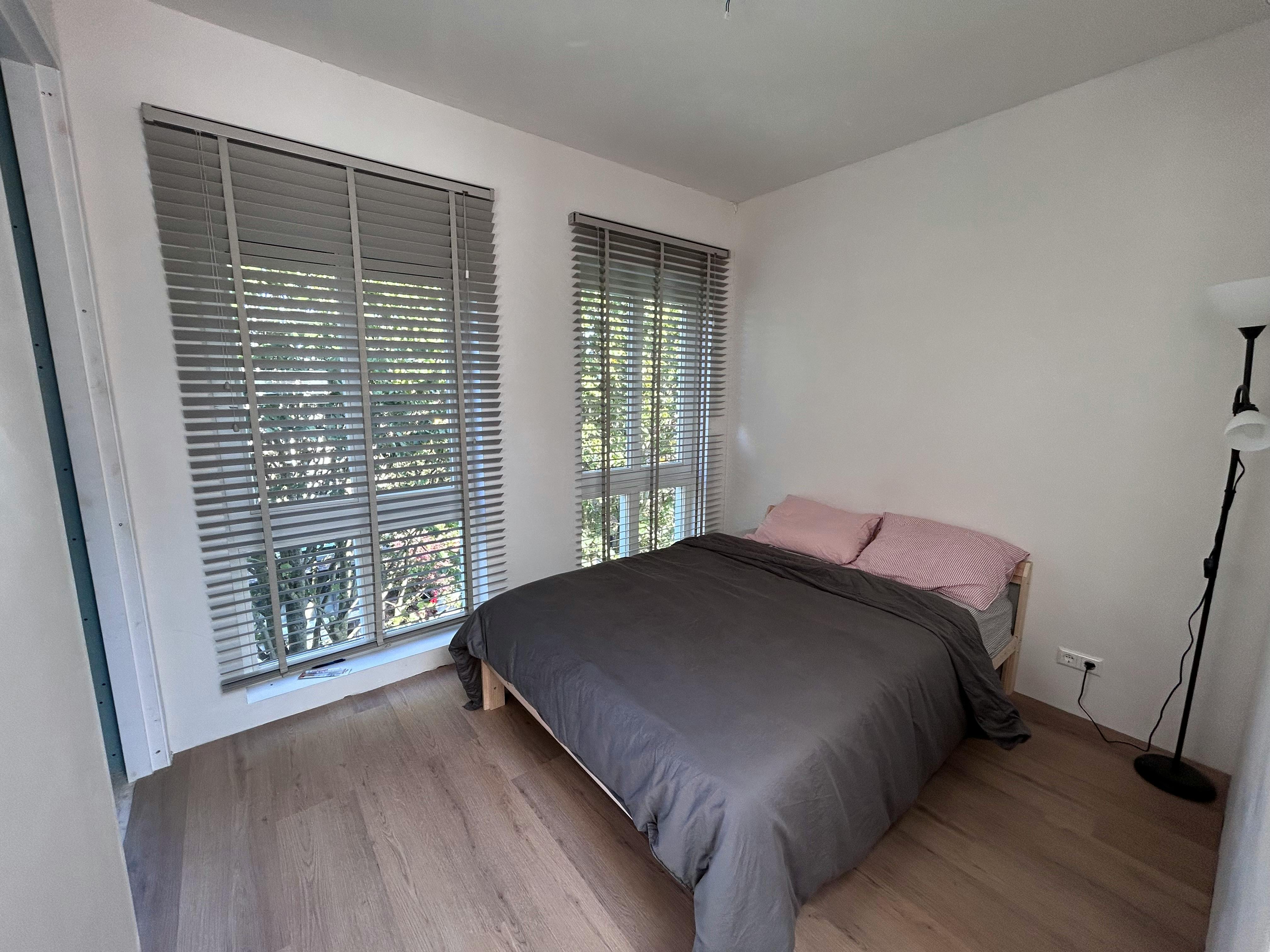 Privé kamer te huur voor € 2.550 per maand in Amsterdam, Zwanebloemlaan