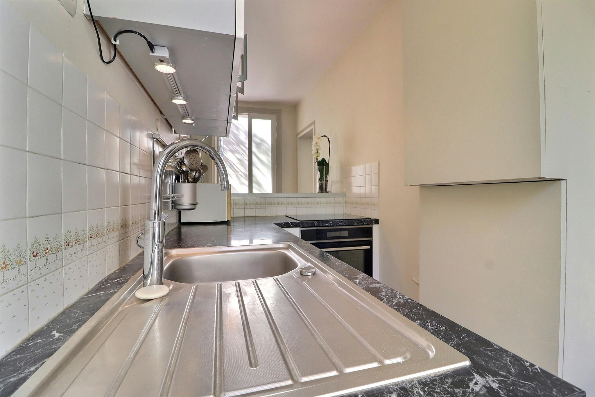 1-Bedroom Apartment in Boulevard de Port-Royal, Paris (1744970) room image 10