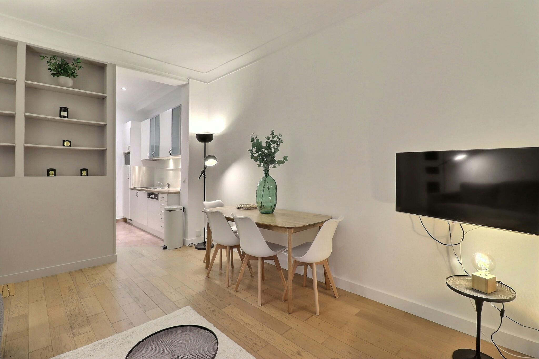 1-Bedroom Apartment in Cité du Midi, Paris (1744973) ROOM 1