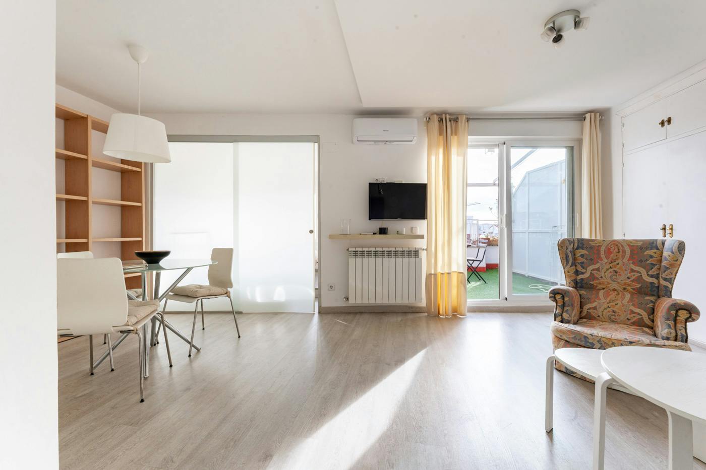 1-Bedroom Building in Calle del Cardenal Cisneros, Madrid (1744986) ROOM 1