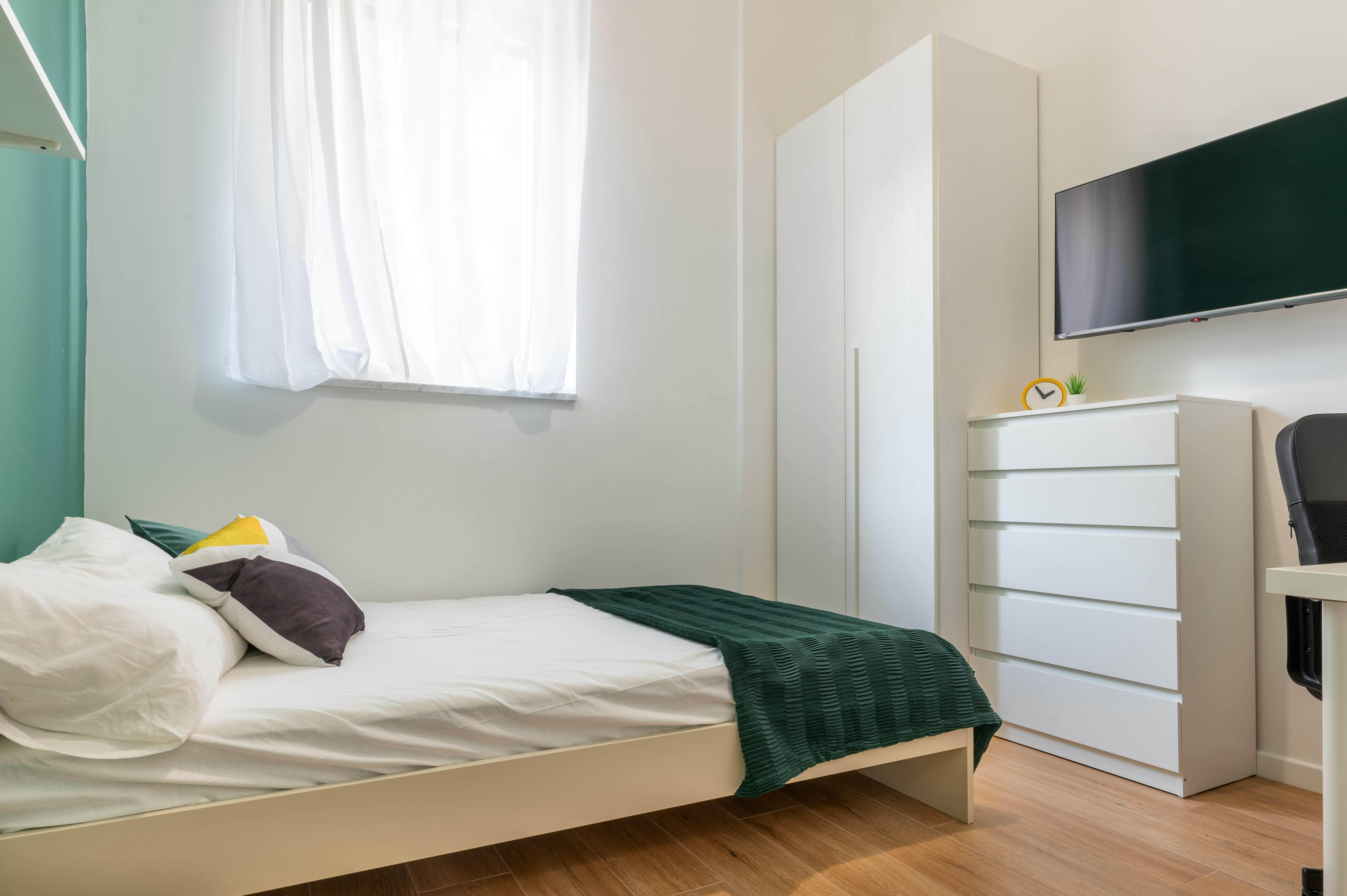 Private room in Via Vigone, Turin (1745004) room image 1