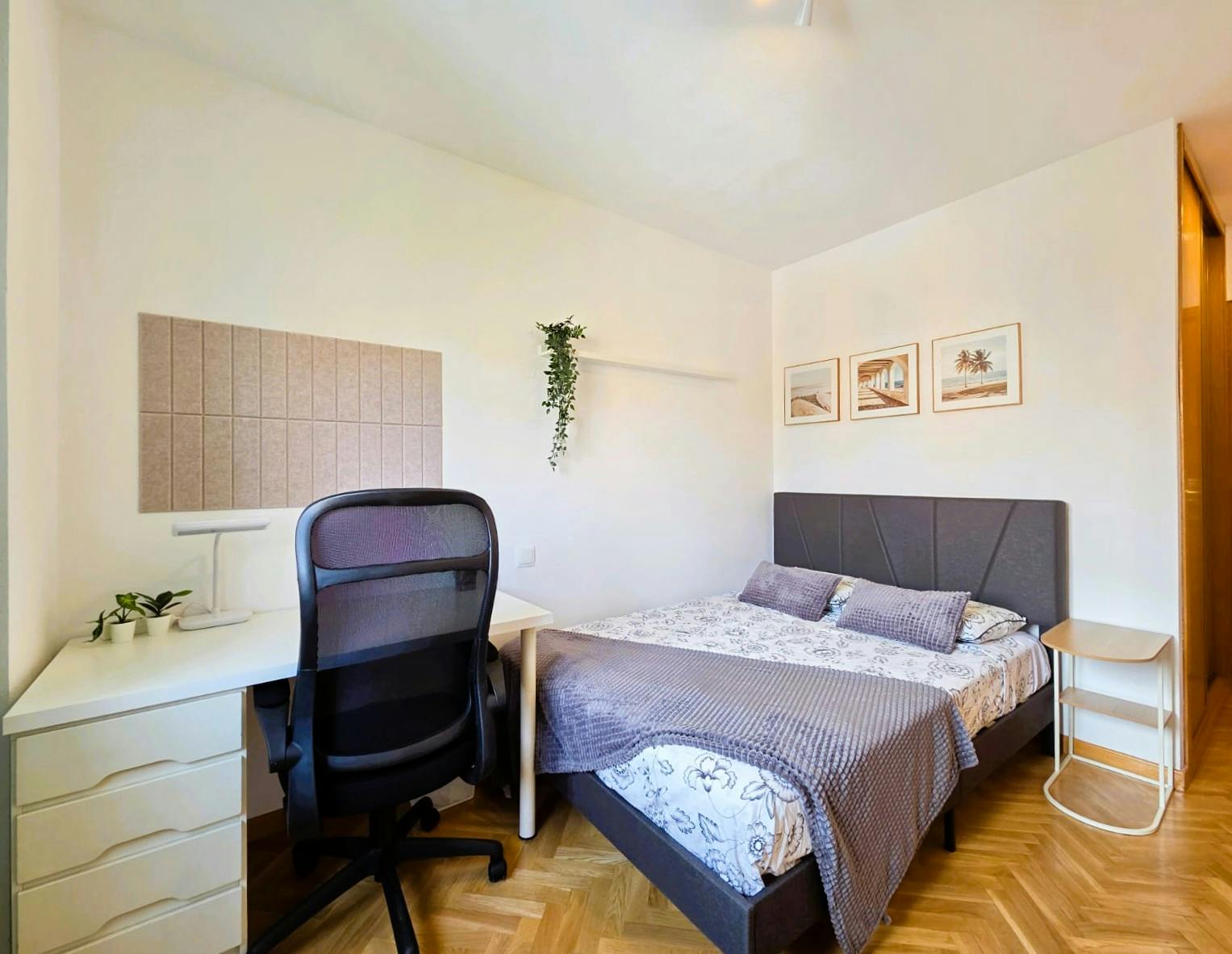 Private room for rent for €525 per month in Madrid, Calle Marmolina