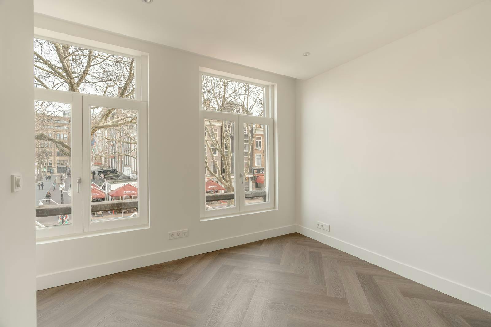 Private room for rent for €1,200 per month in Amsterdam, Thorbeckeplein