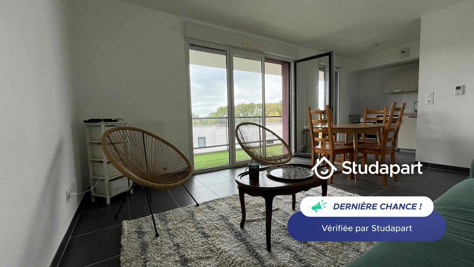 Appartement te huur voor € 800 per maand in Saint-Nazaire, Allée Miles Davis