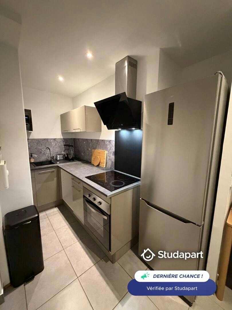 Apartamento para alugar por € 750 por mês em Pau, Boulevard d'Alsace Lorraine