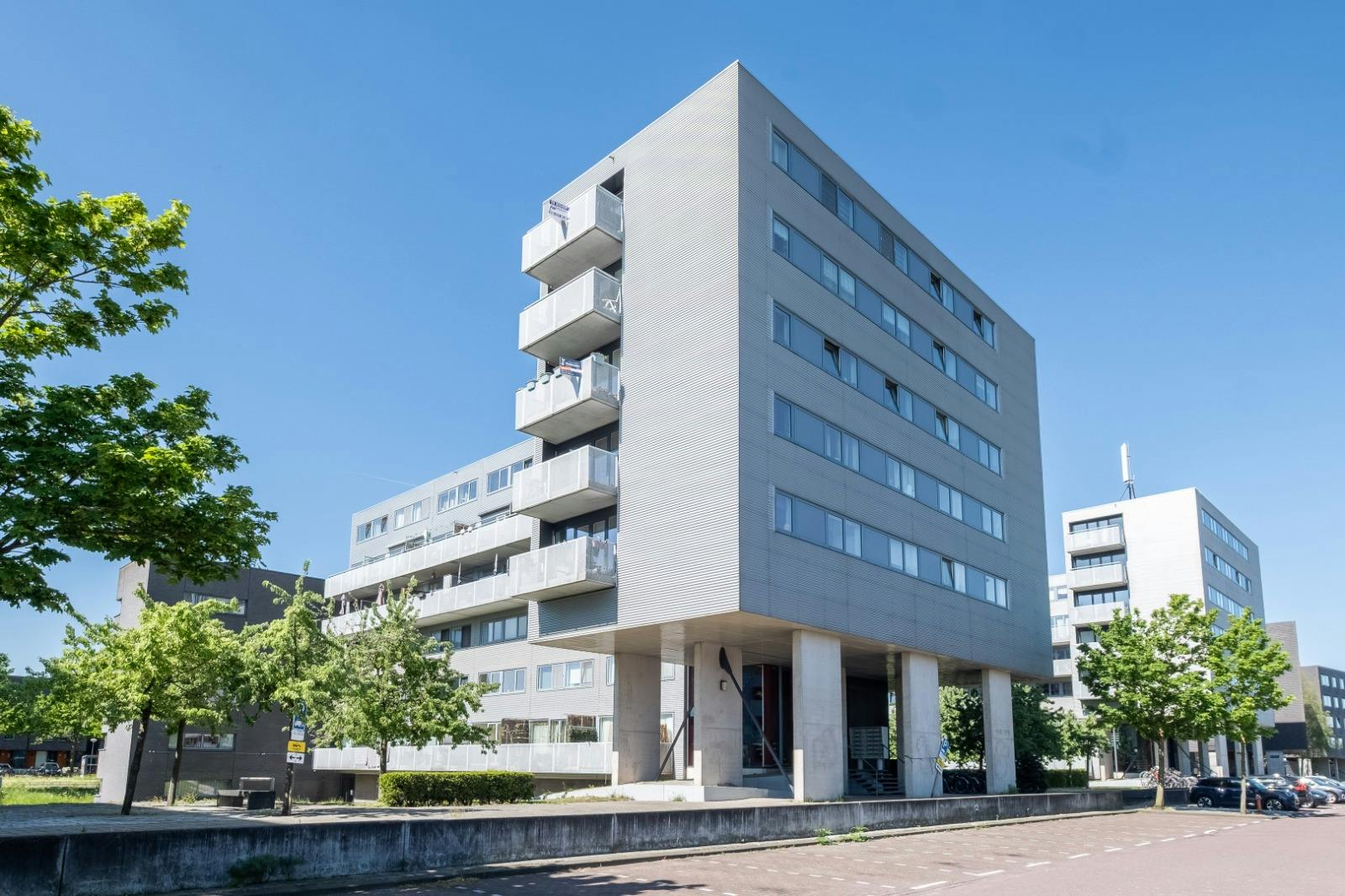 Appartement te huur voor € 3.000 per maand in Amsterdam, Ladogameerhof