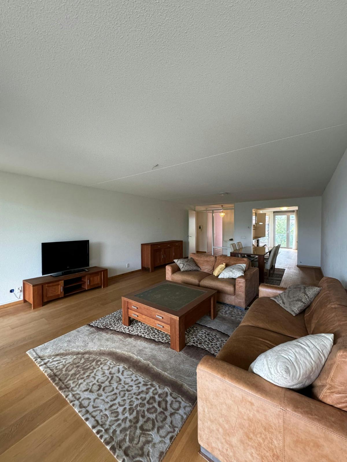 Appartement te huur voor € 3.100 per maand in Amsterdam, Pieter Calandlaan