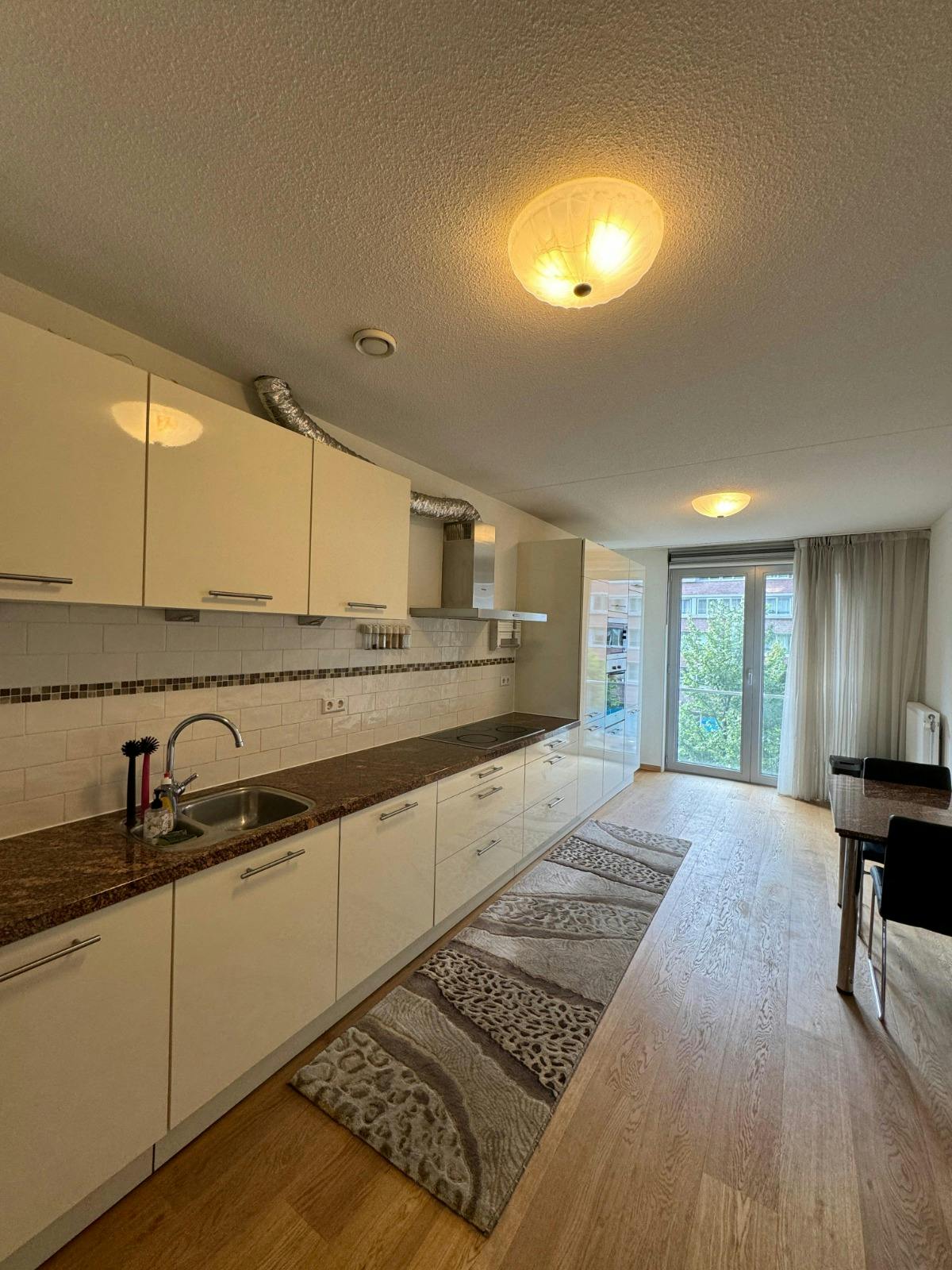 3-Bedroom Apartment in Pieter Calandlaan, Amsterdam (1745217) ROOM 3