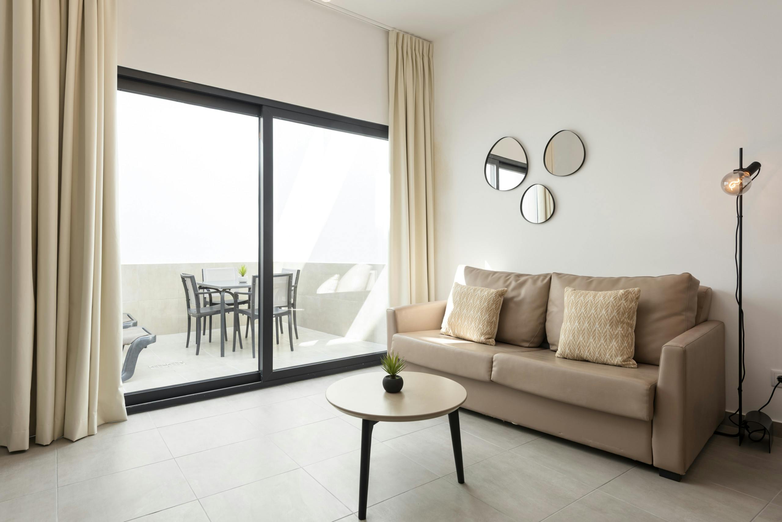 1-Bedroom Apartment in Travessa Castilho, Faro (1745453) room image 1