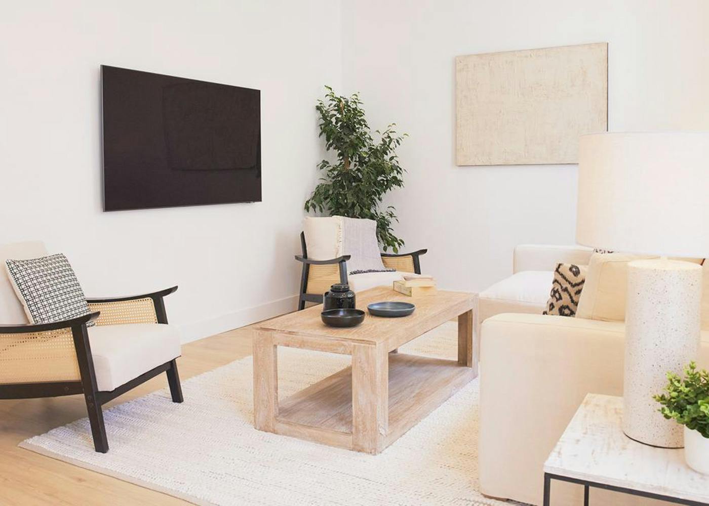 3-Bedroom Apartment in Calle de Antonio Acuña, Madrid (1745481) ROOM 2