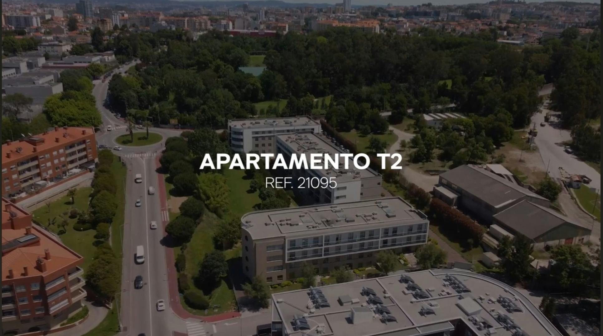 Wohnung zu mieten für 1.450 € pro Monat in Vila Nova de Gaia, Rua Rio dos Lagos
