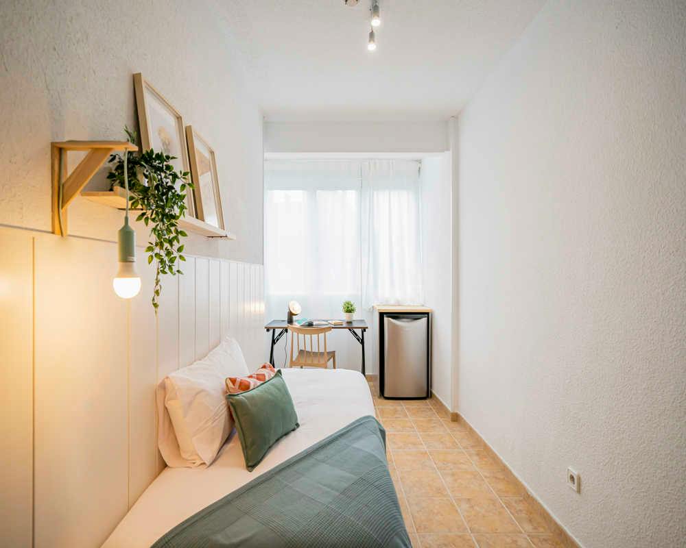 Private room in Calle de Bravo Murillo, Madrid (1745571) room image 1