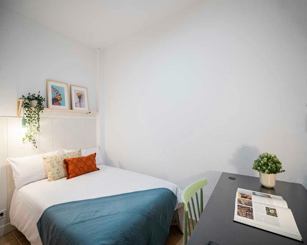 Private room in Calle de Bravo Murillo, Madrid (1745573) room image 2