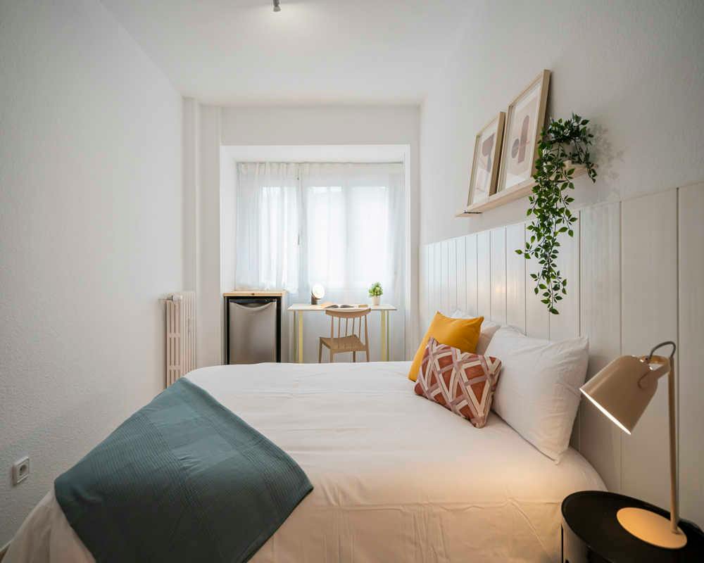 Private room in Calle de Bravo Murillo, Madrid (1745578) room image 1