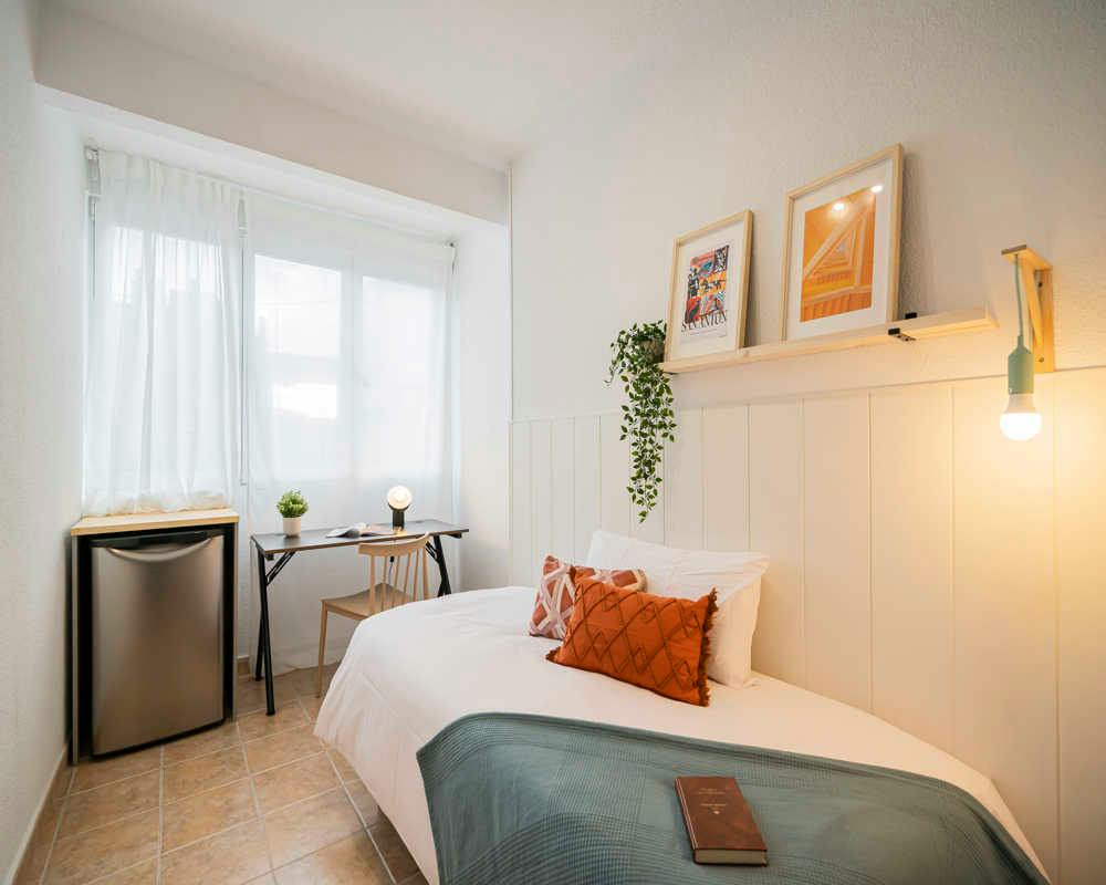 Private room in Calle de Bravo Murillo, Madrid (1745583) room image 1