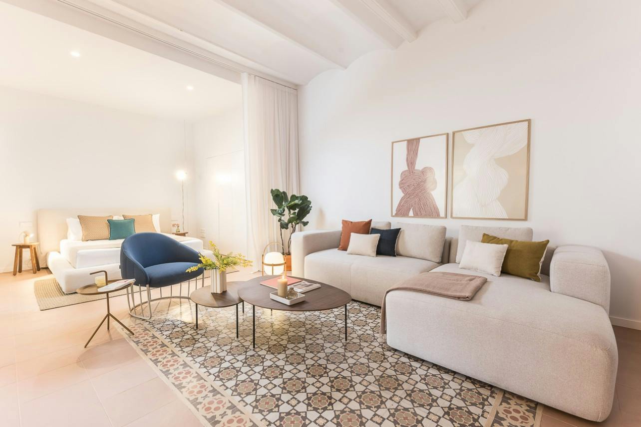 1-Bedroom Apartment in La Rambla, Barcelona (1745607) ROOM 1
