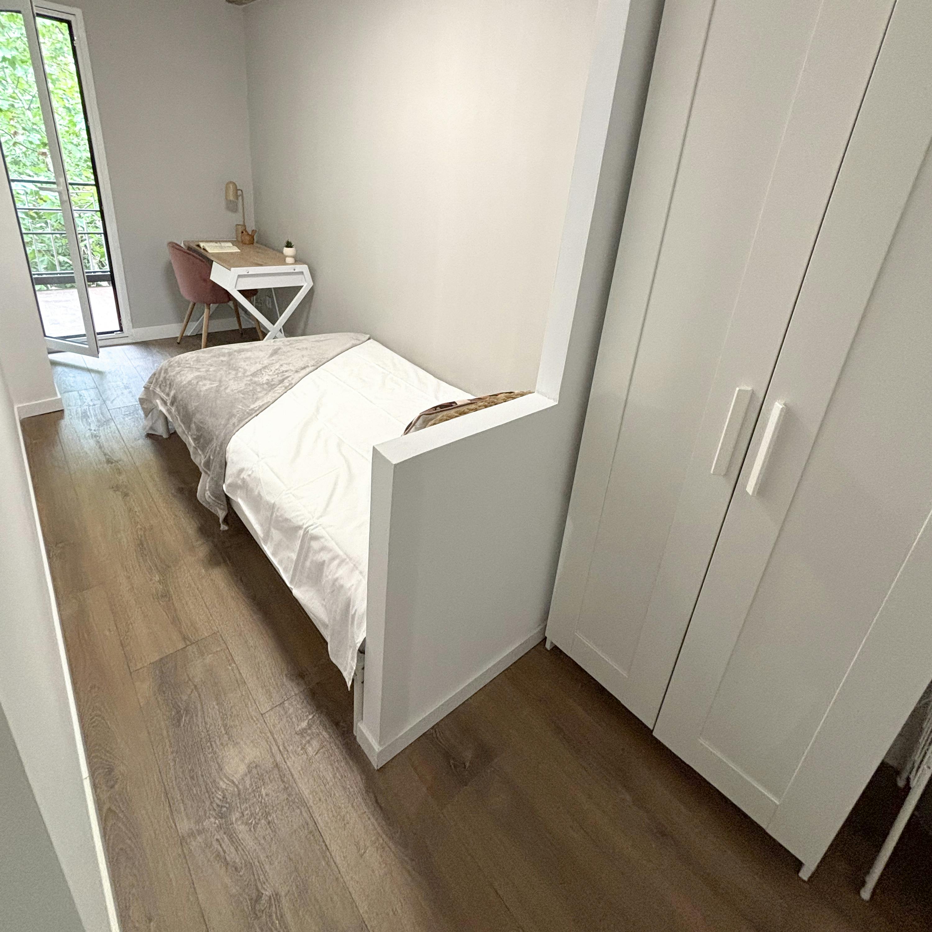 Private room in Calle de Núñez Morgado, Madrid (1745615) room image 2