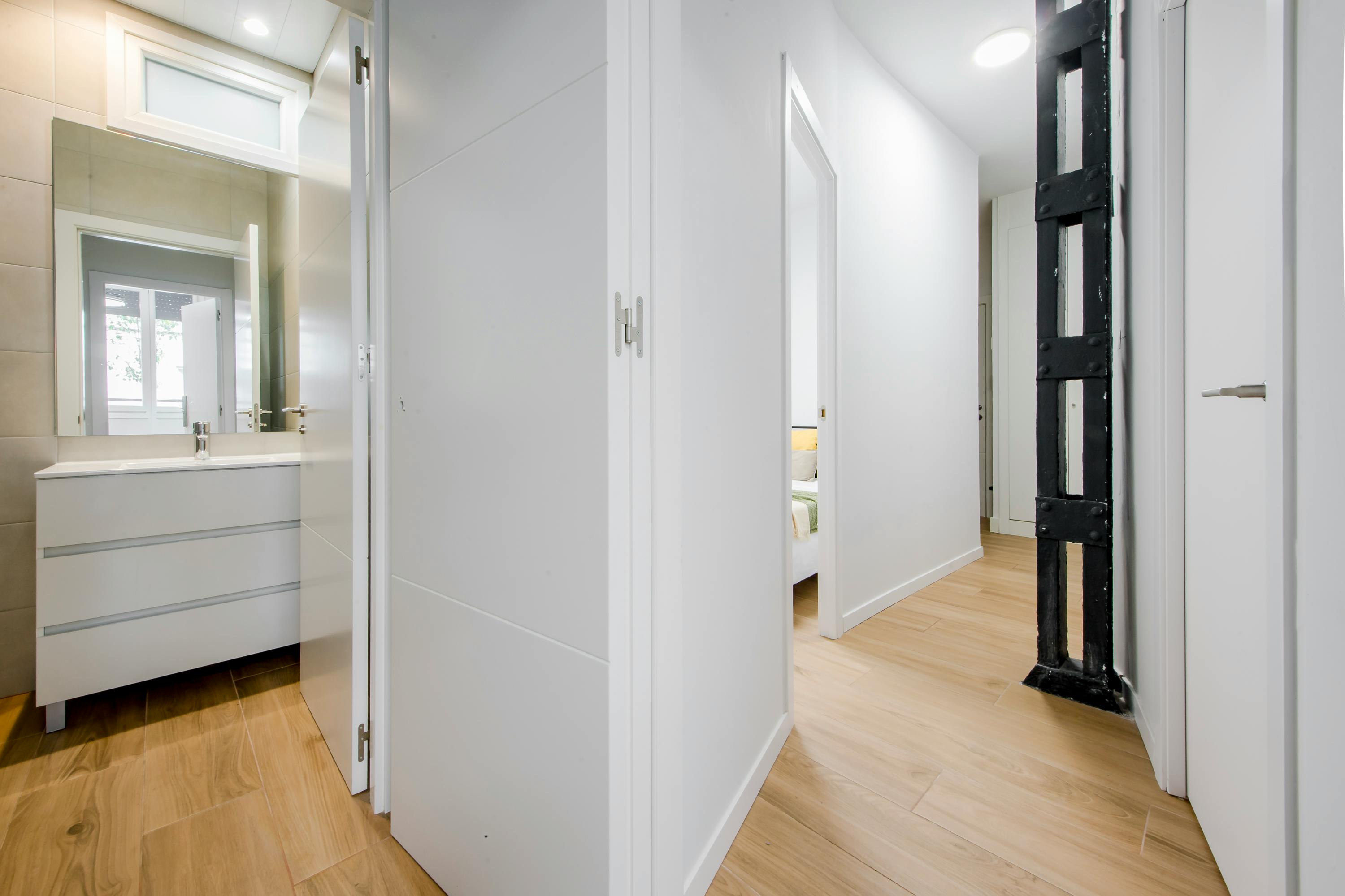 Private room in Calle de Donoso Cortés, Madrid (1745636) room image 2