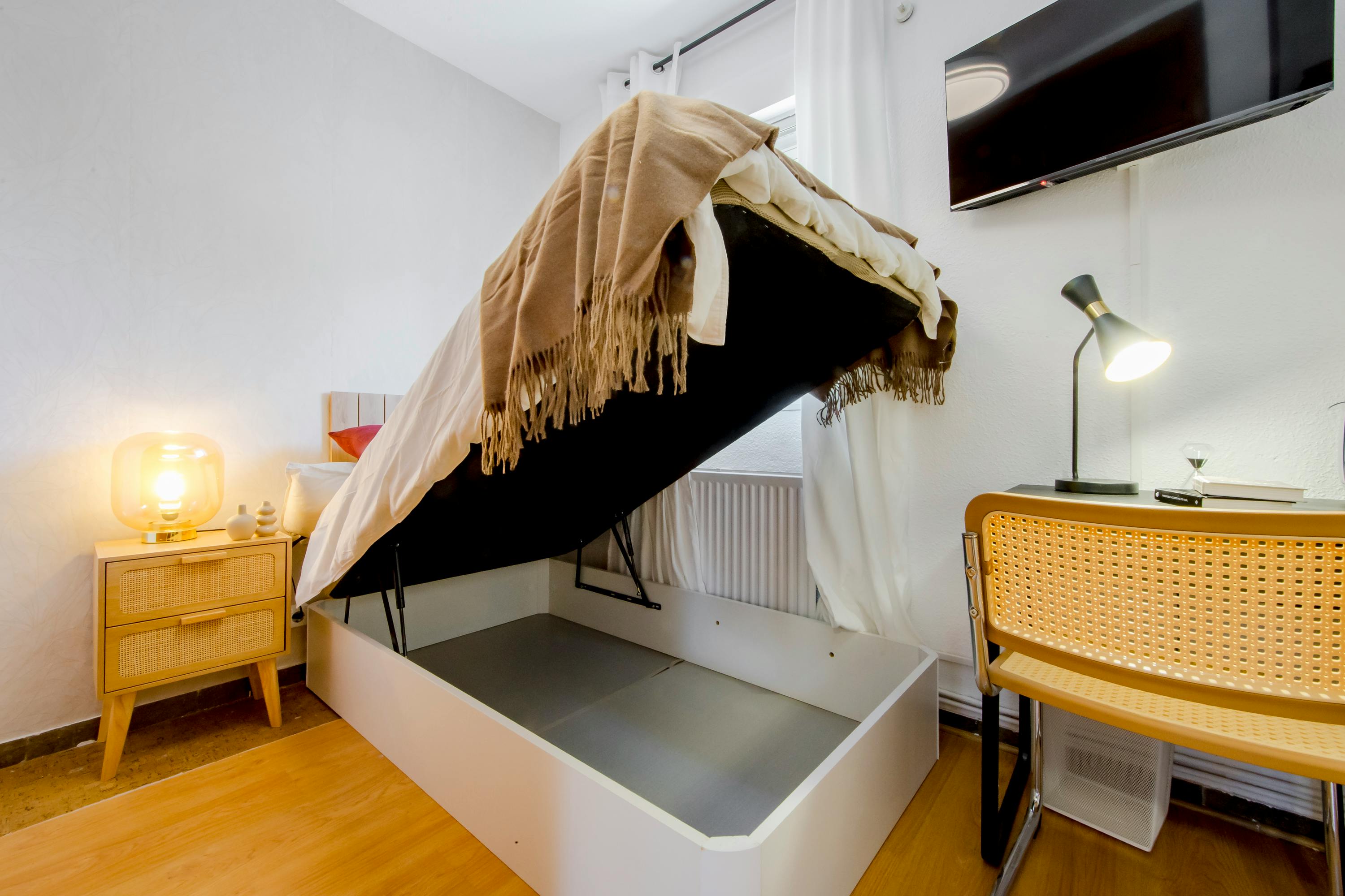 Private room in Calle del Poeta Esteban de Villegas, Madrid (1745708) room image 7