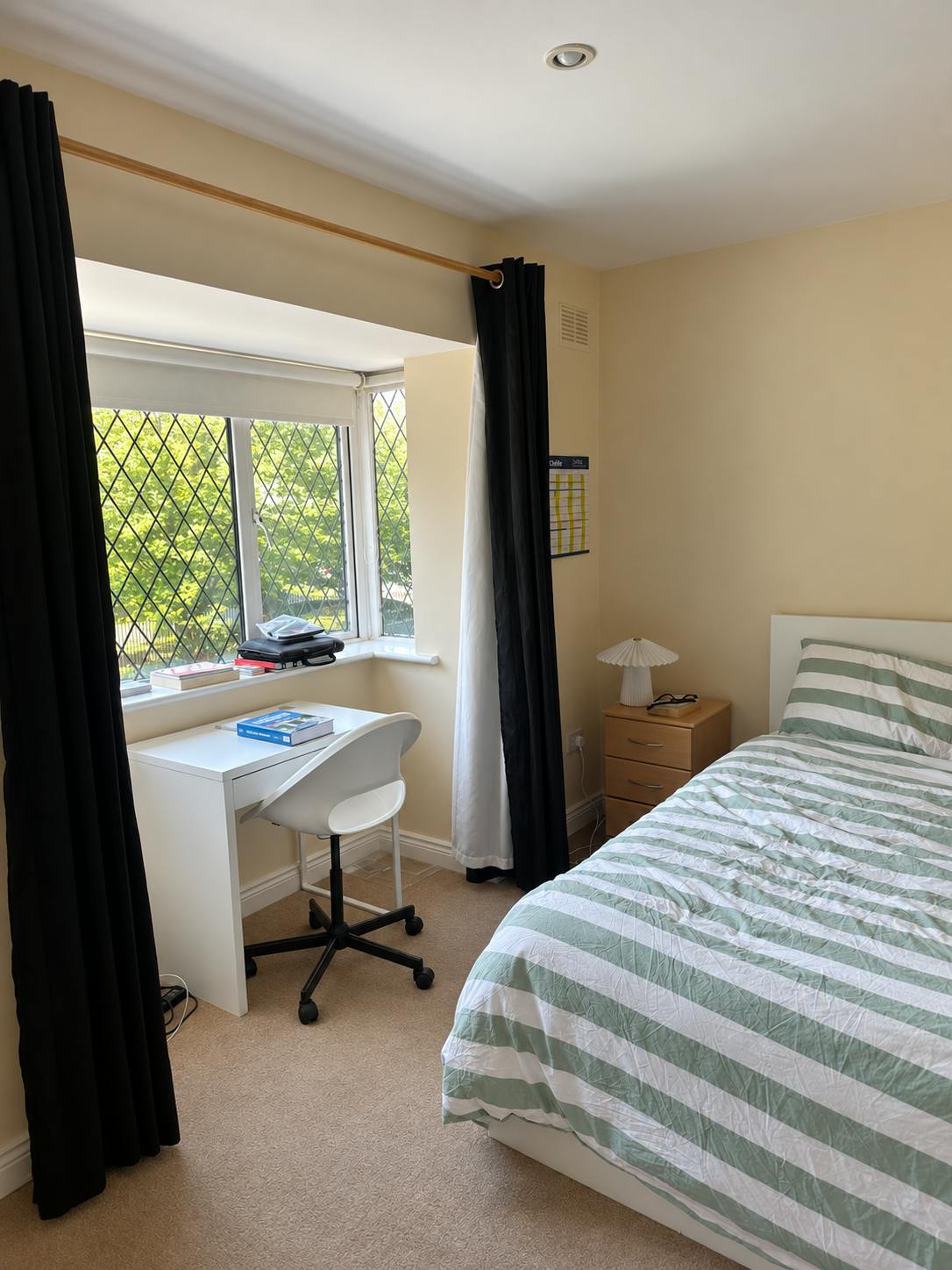 Habitación privada en alquiler por 1350 € al mes en Dublin, Blackhorse Avenue