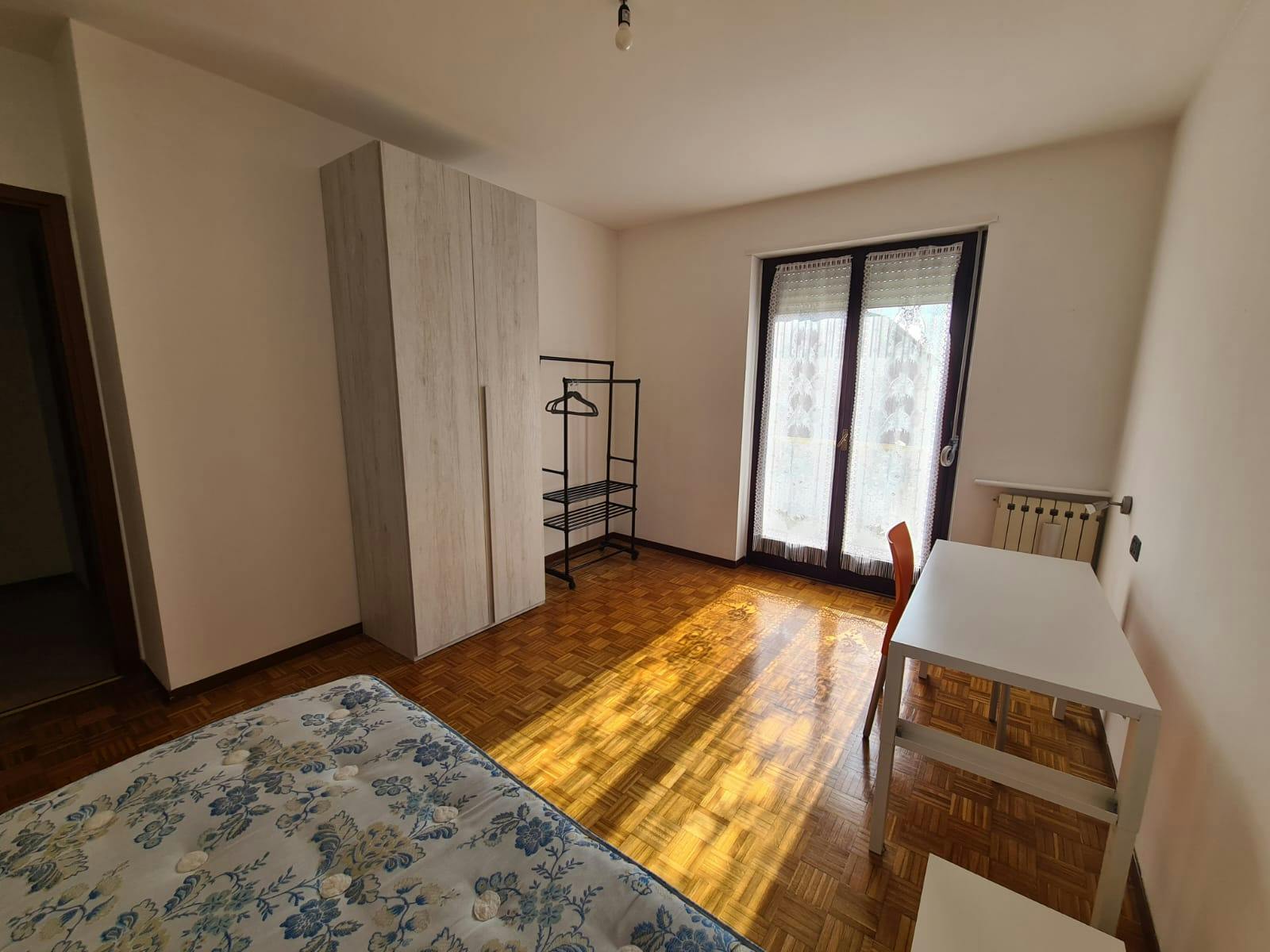 Gedeelde kamer te huur voor € 650 per maand in Ranica, Passaggio IV Novembre