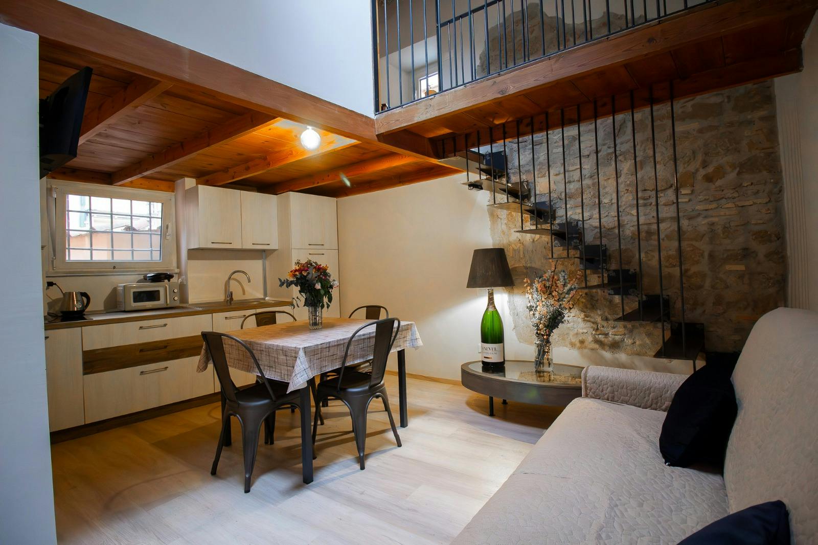 1-Bedroom Apartment in Vicolo del Cedro, Rome (1745865) ROOM