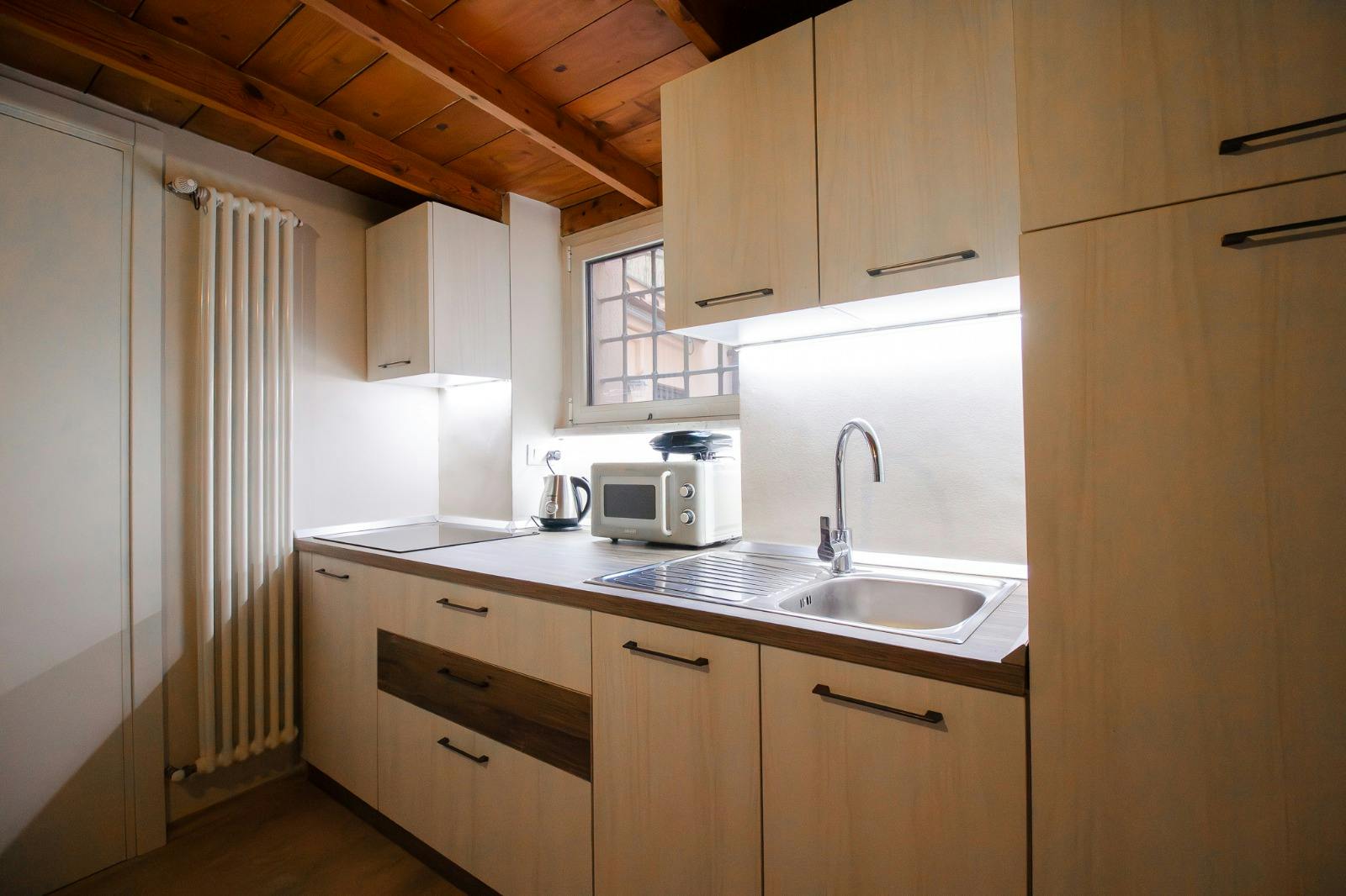 1-Bedroom Apartment in Vicolo del Cedro, Rome (1745865) ROOM 2
