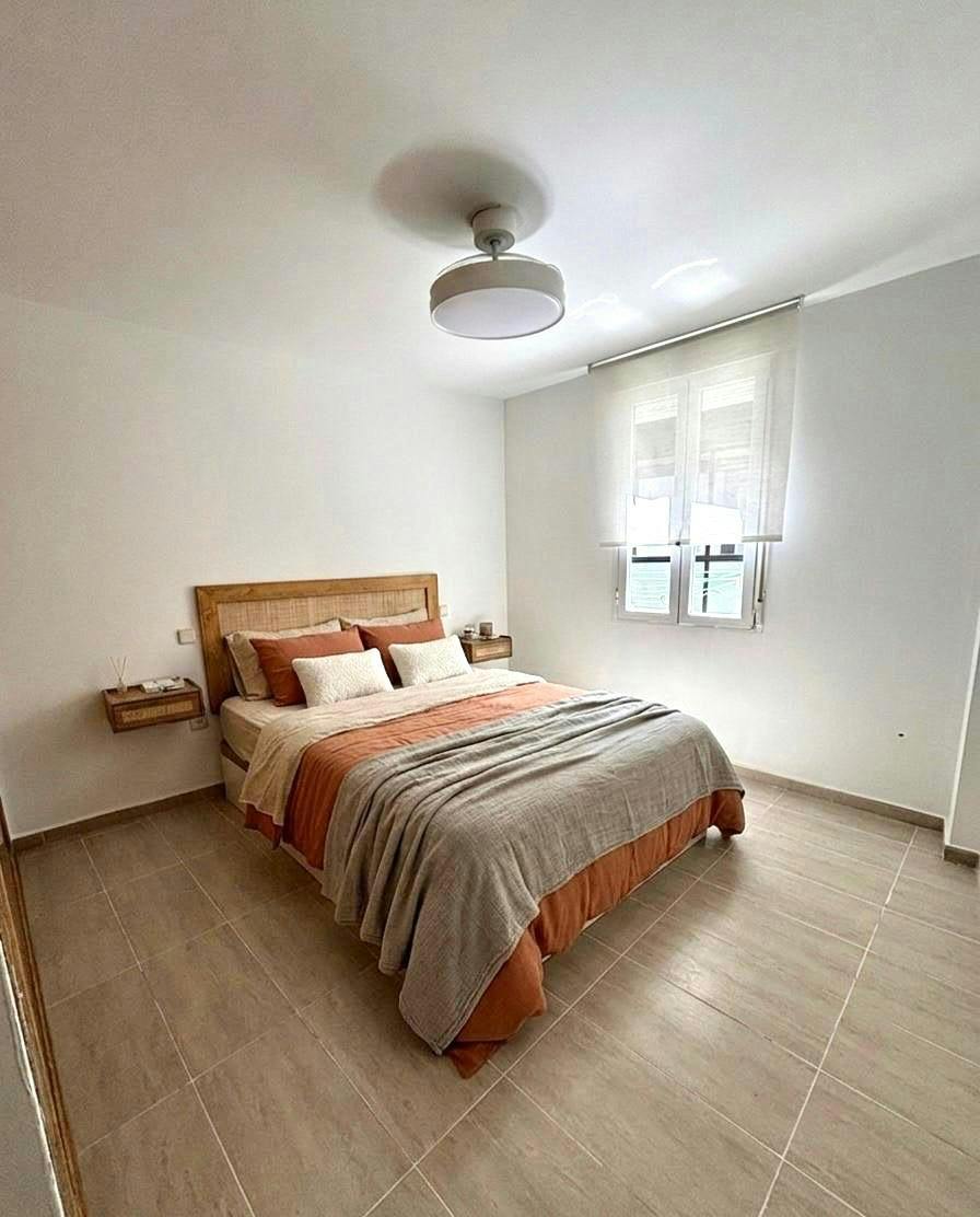 Apartamento para alugar por € 1.600 por mês em Madrid, Calle del Plátano
