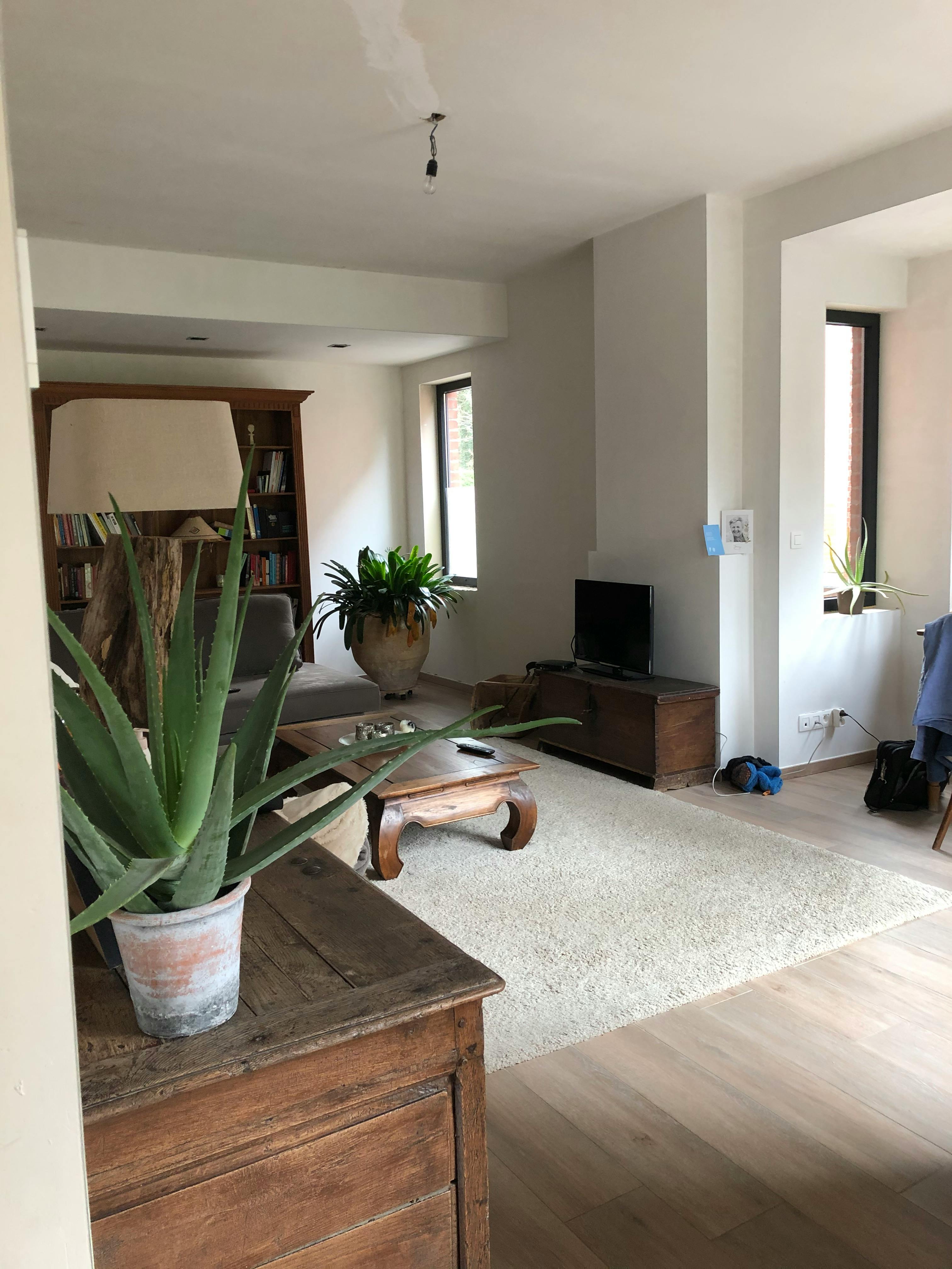 Dom do wynajęcia za 2250 € miesięcznie w mieście Merelbeke, Kerkstraat