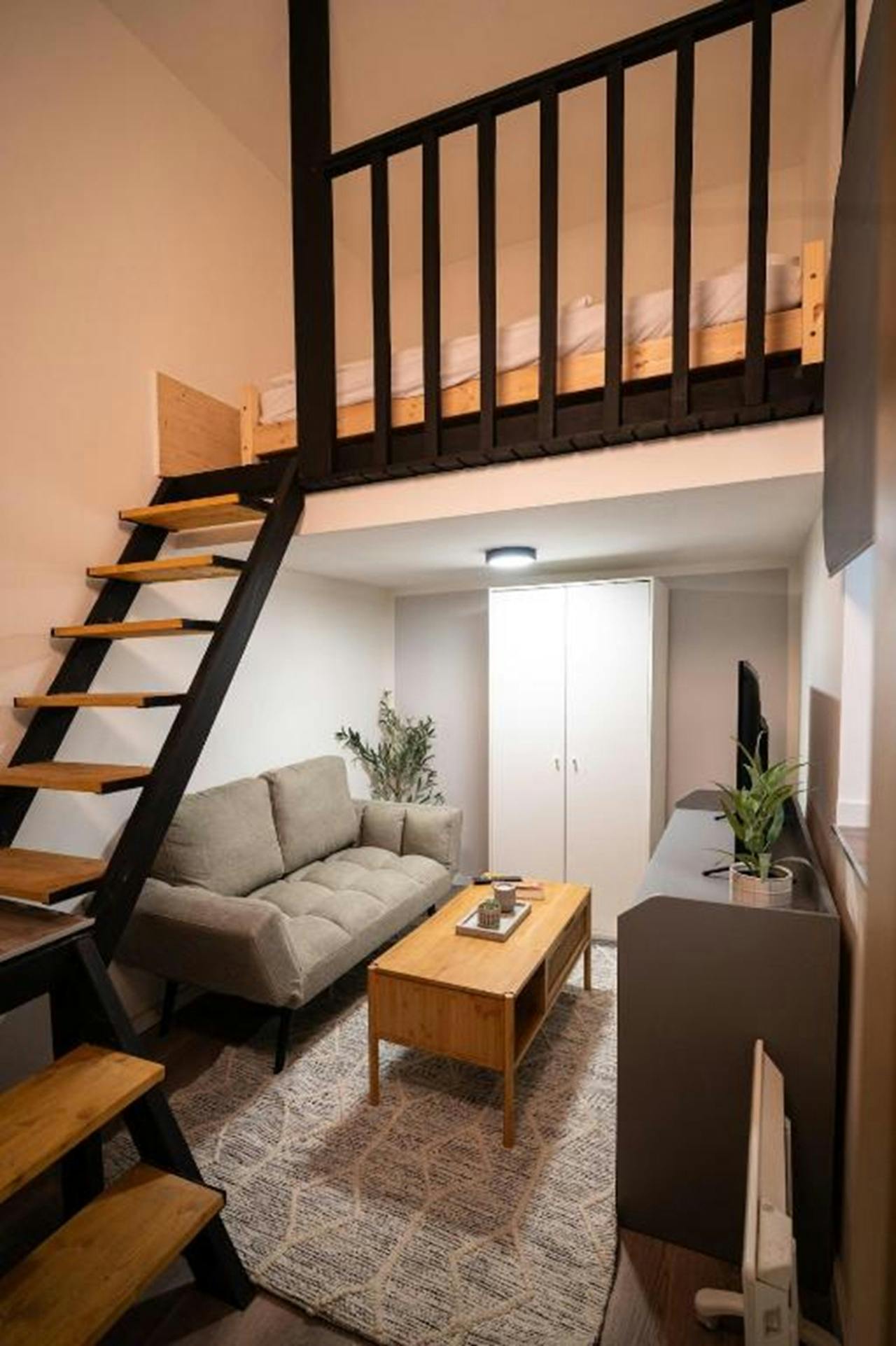 Király utca, Budapest preview