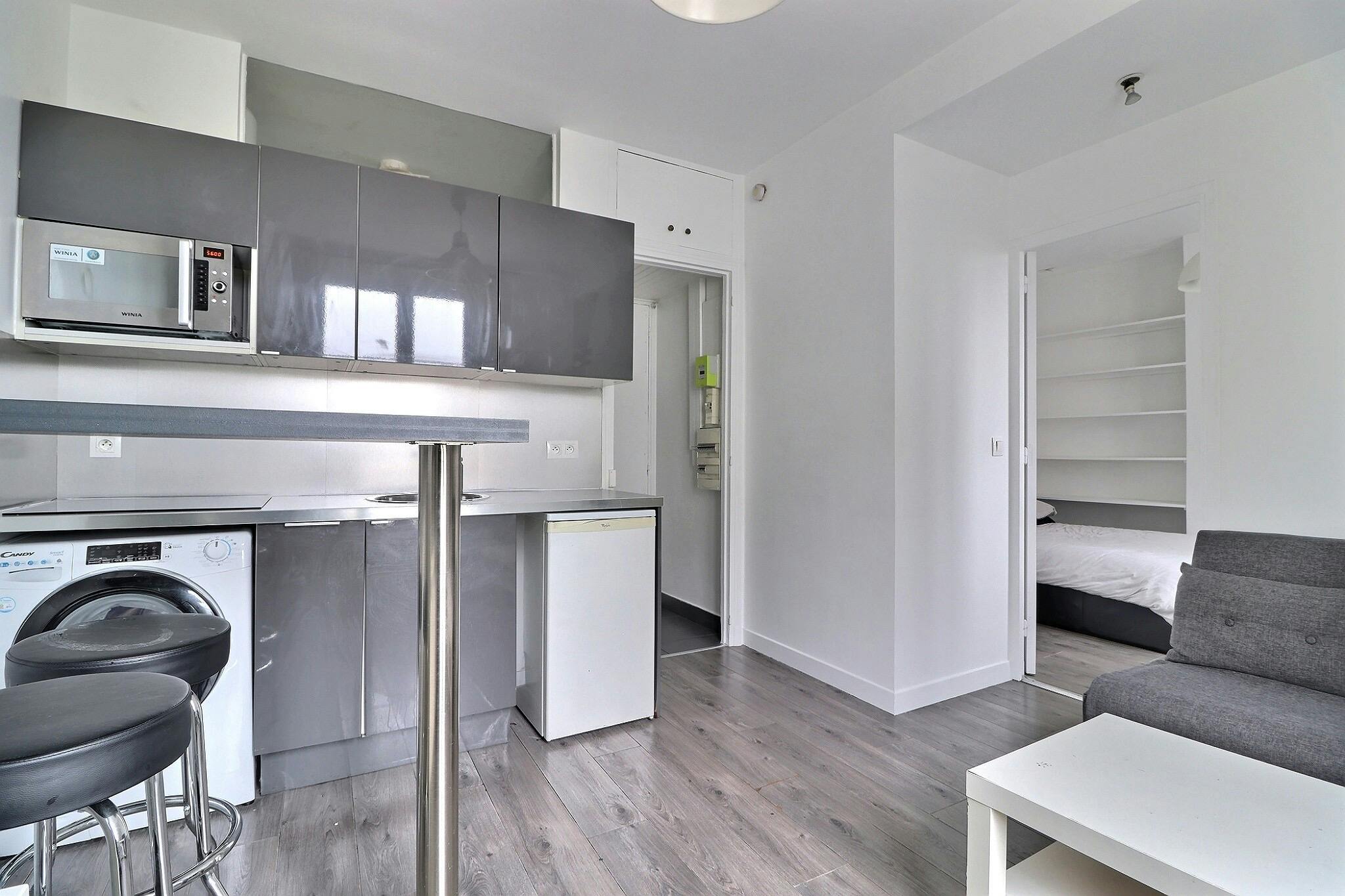 1-Bedroom Apartment in Rue du Moulin Joly, Paris (1745926) ROOM 4