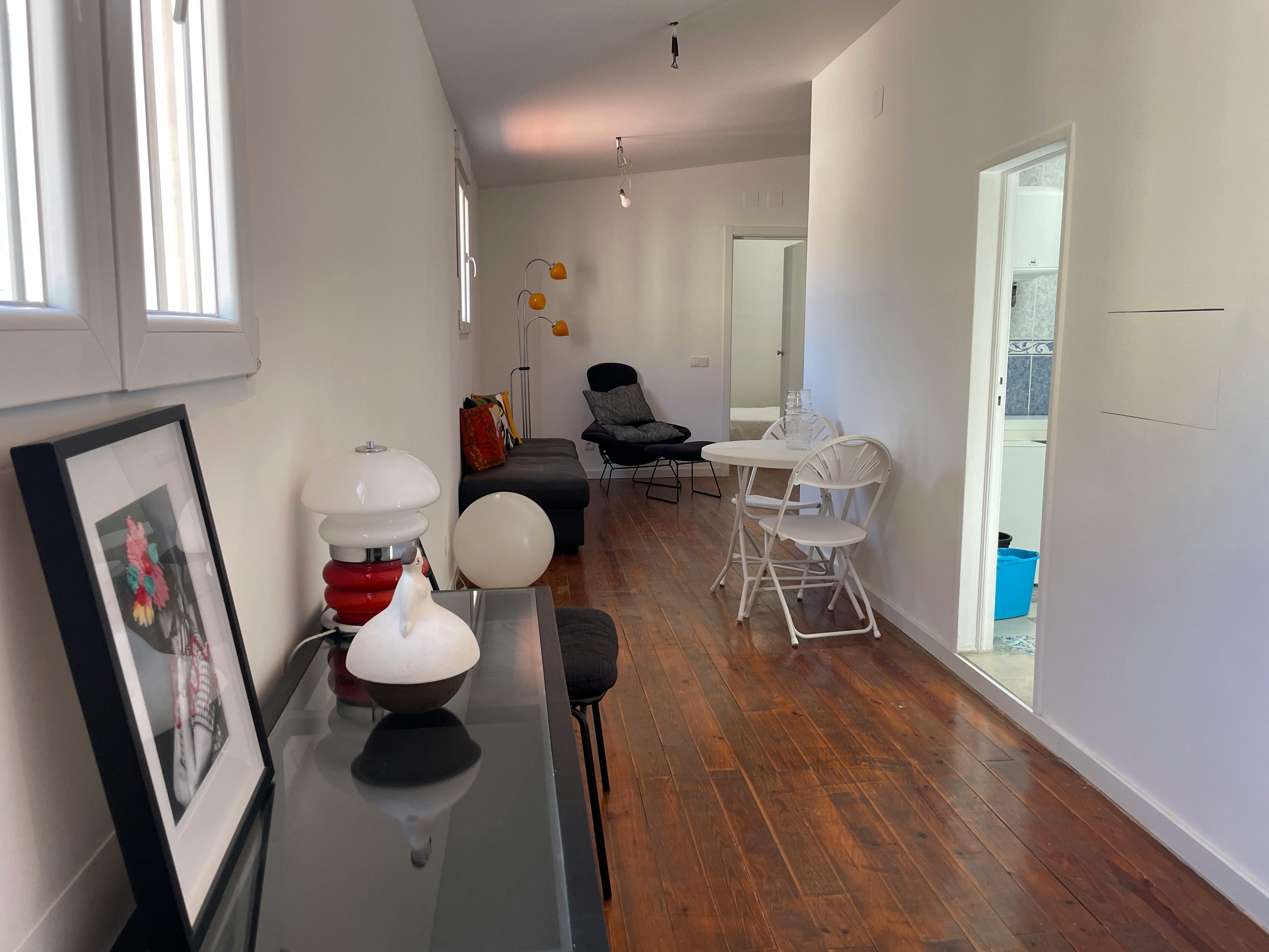 Apartament de închiriat pentru 1.600 EUR pe lună în Lisbon, Rua dos Poiais de São Bento