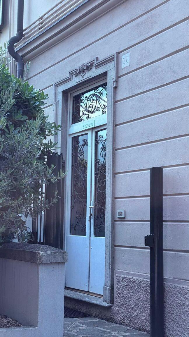 Apartment for rent for €1 per month in Malgrate, Viale Italia