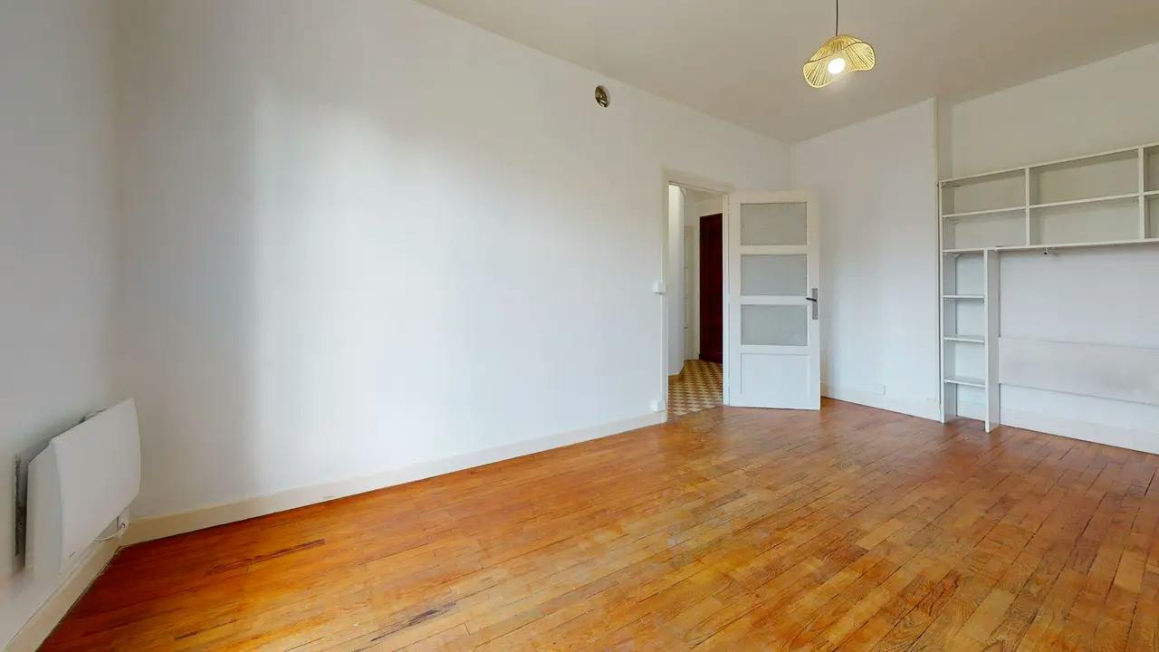 Garsonieră de închiriat pentru 525 EUR pe lună în Grenoble, Avenue Jeanne d'Arc