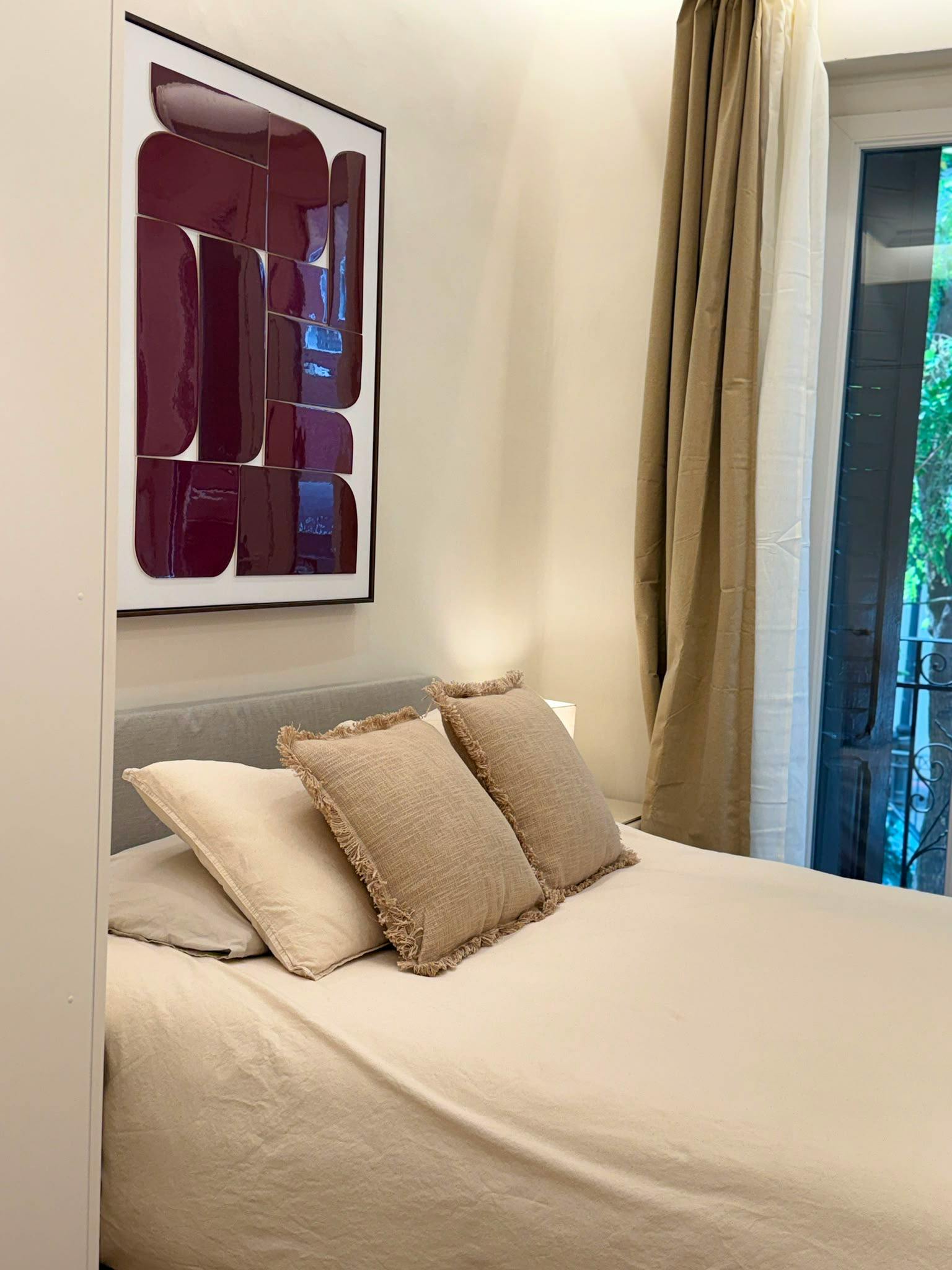 1-Bedroom Apartment in Calle del General Díaz Porlier, Madrid (1746008) ROOM 2