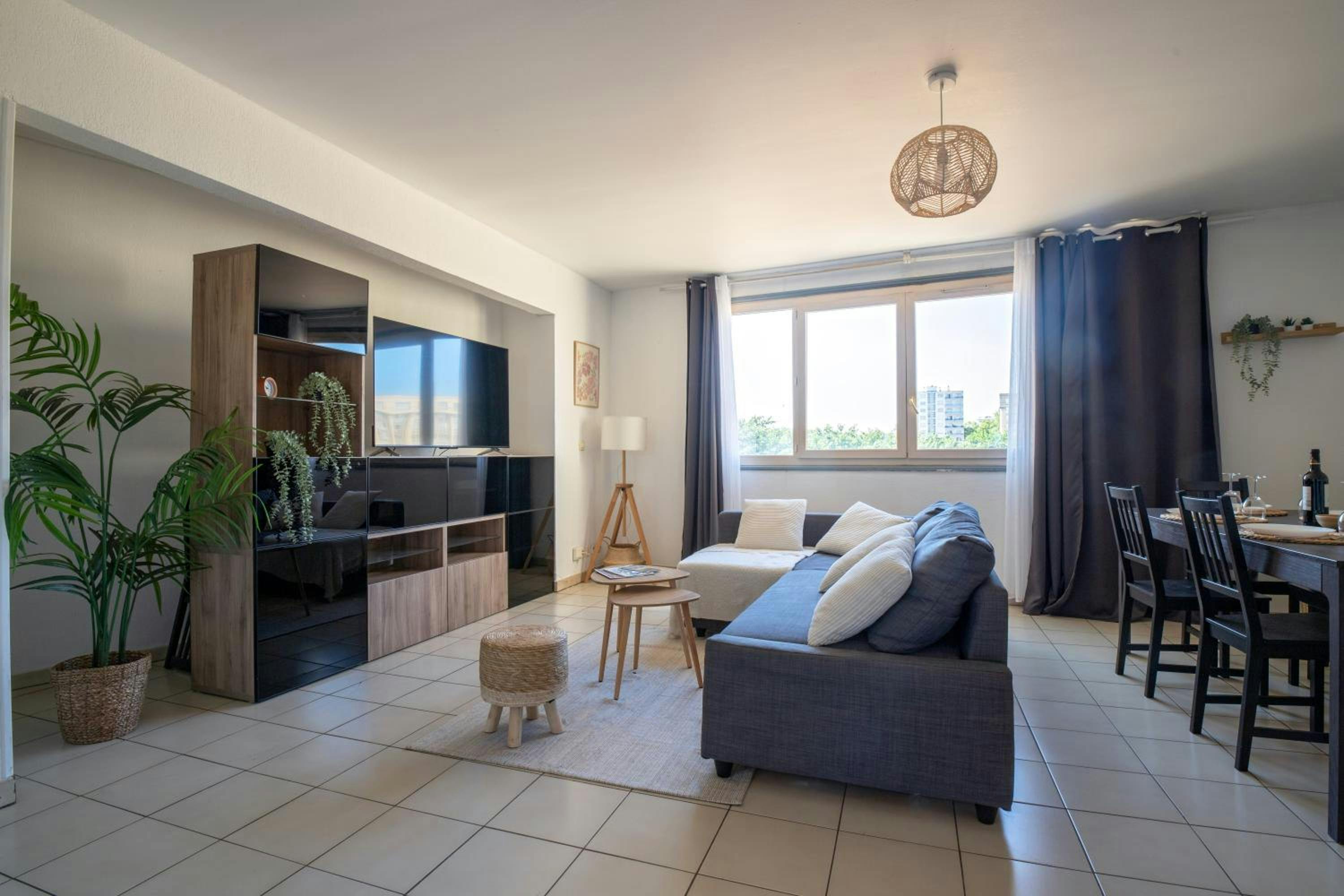 2-Bedroom Apartment in Esplanade de l'Europe, Montpellier (1746046) ROOM 3