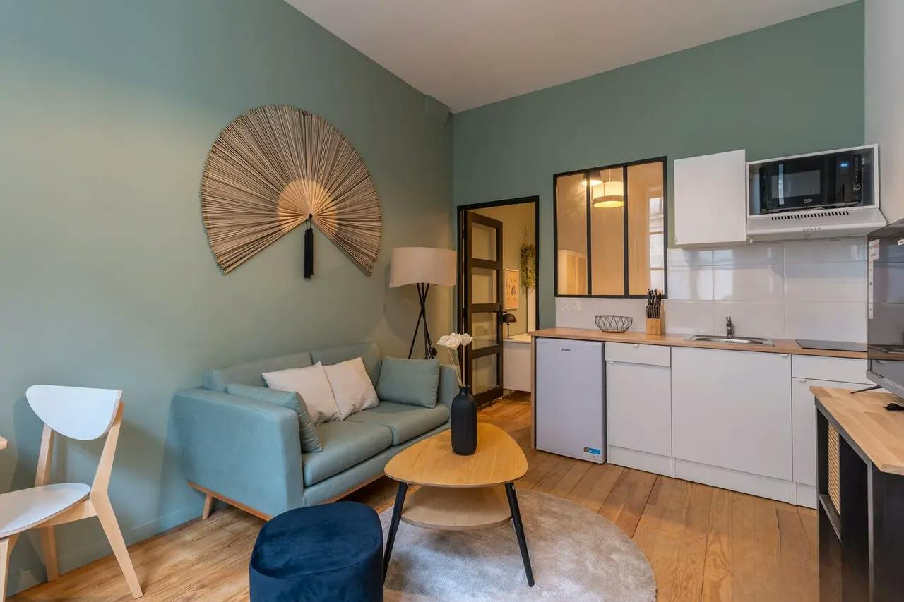 Etta att hyra för 760 € i månaden i Bordeaux, Rue Carpenteyre