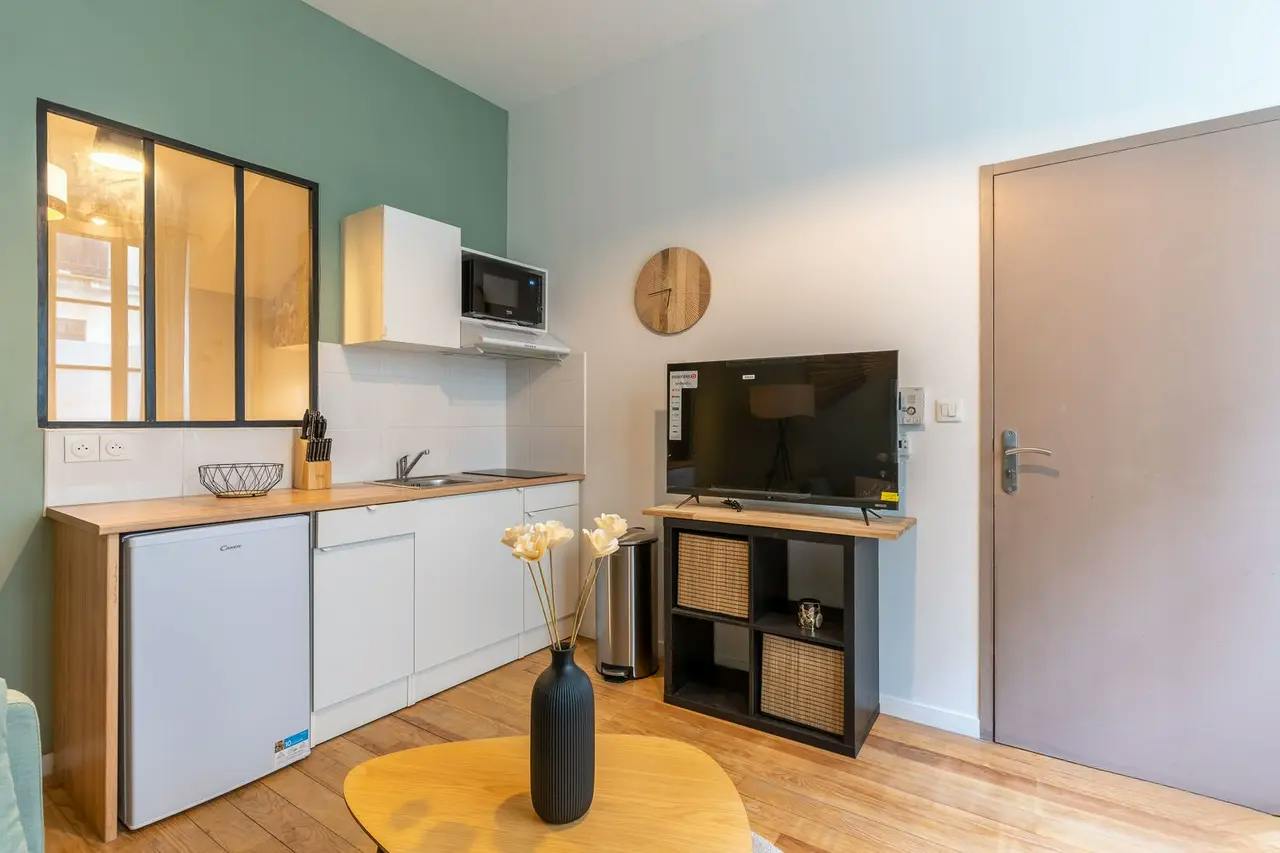 Apartment in Rue Carpenteyre, Bordeaux (1746201) ROOM 2