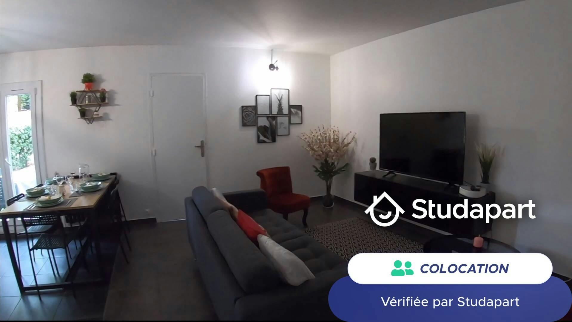 Chambre à Évry-Courcouronnes