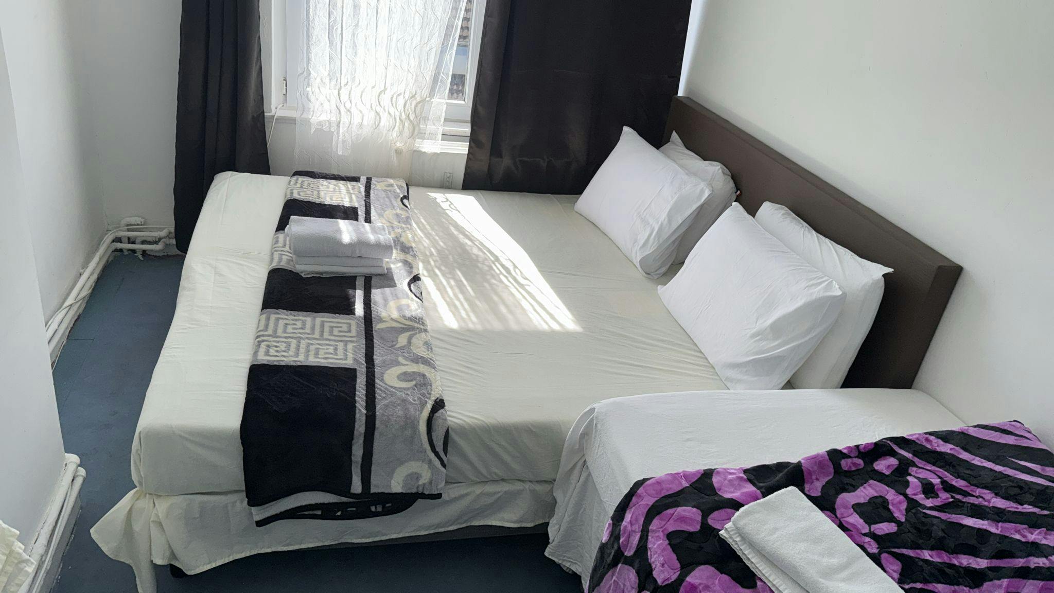 Quarto partilhado para alugar por € 900 por mês em Molenbeek-Saint-Jean, Chaussée de Ninove