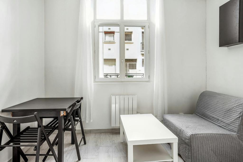 1-Bedroom Apartment in Rue du Cambodge, Paris (1746265) ROOM 1