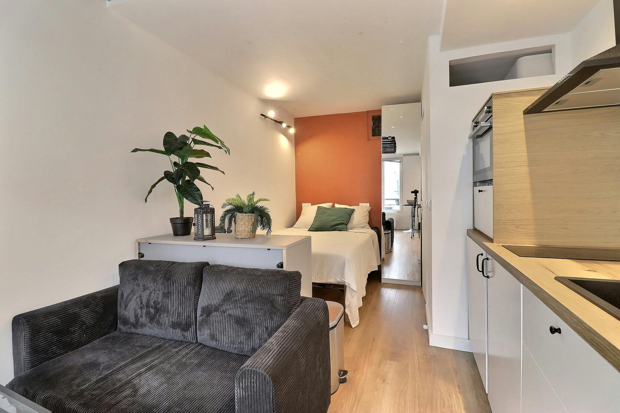 Mieszkanie do wynajęcia za 1458 € miesięcznie w mieście Paris, Rue de l'Agent Bailly